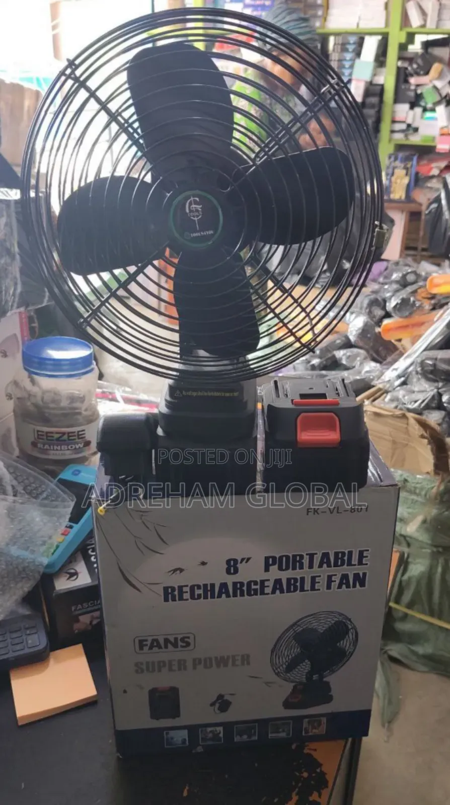Lithium Fan With 2 48 Volts Batteries and Stainless Steel Blade