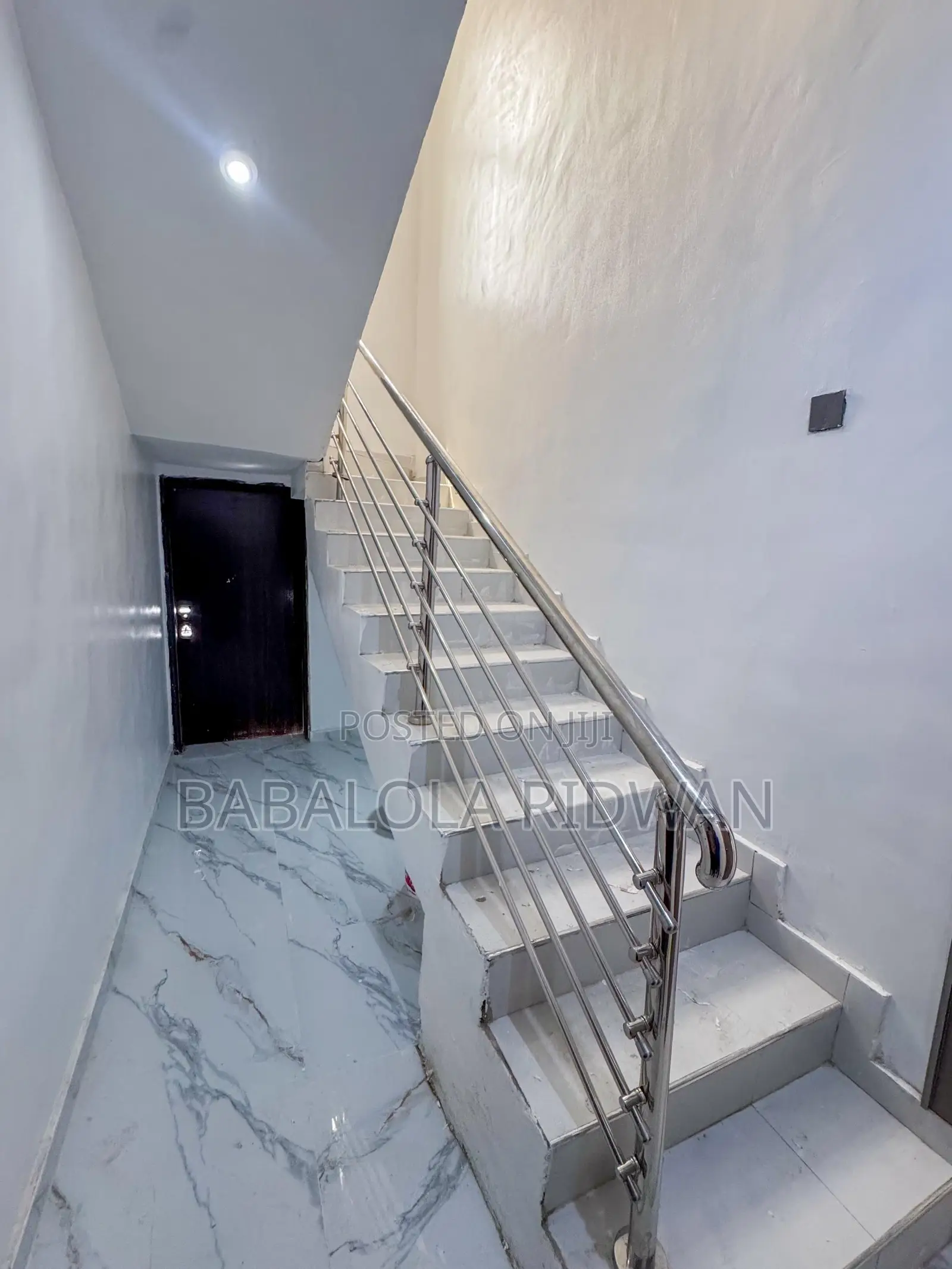 4bdrm Duplex in Oluyole Estate for sale