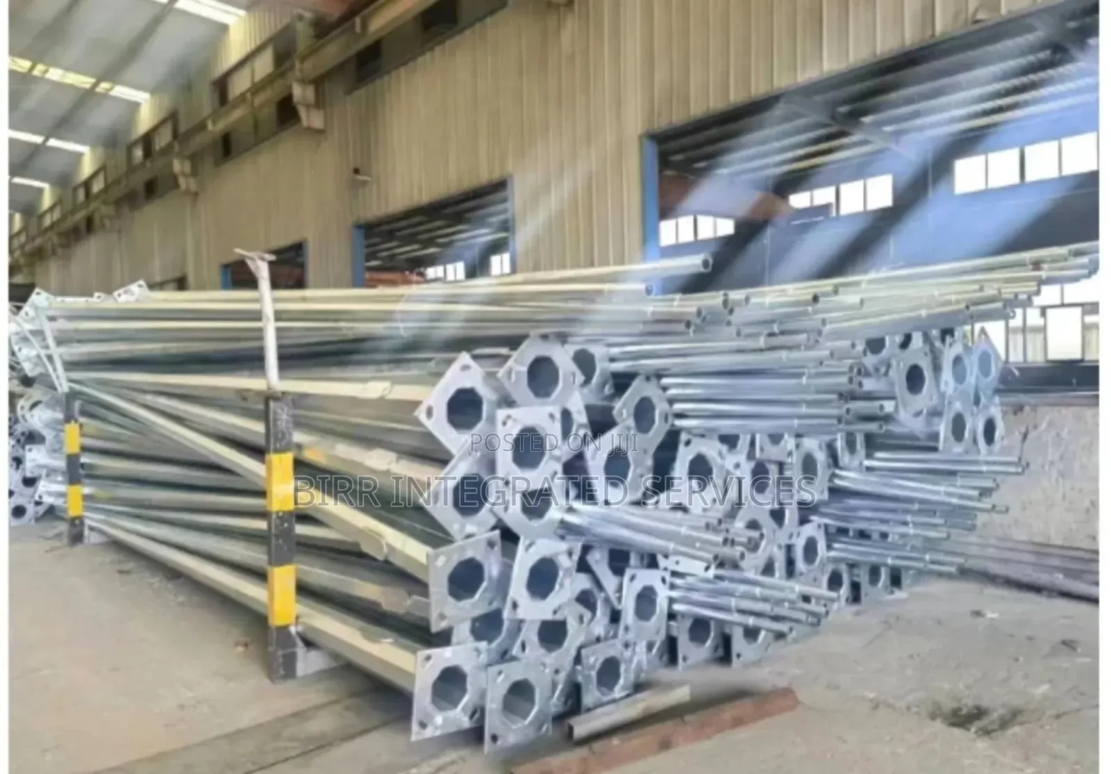 Galvanized Solar Streetlight Poles: >500 Poles , 45 Days Delivery