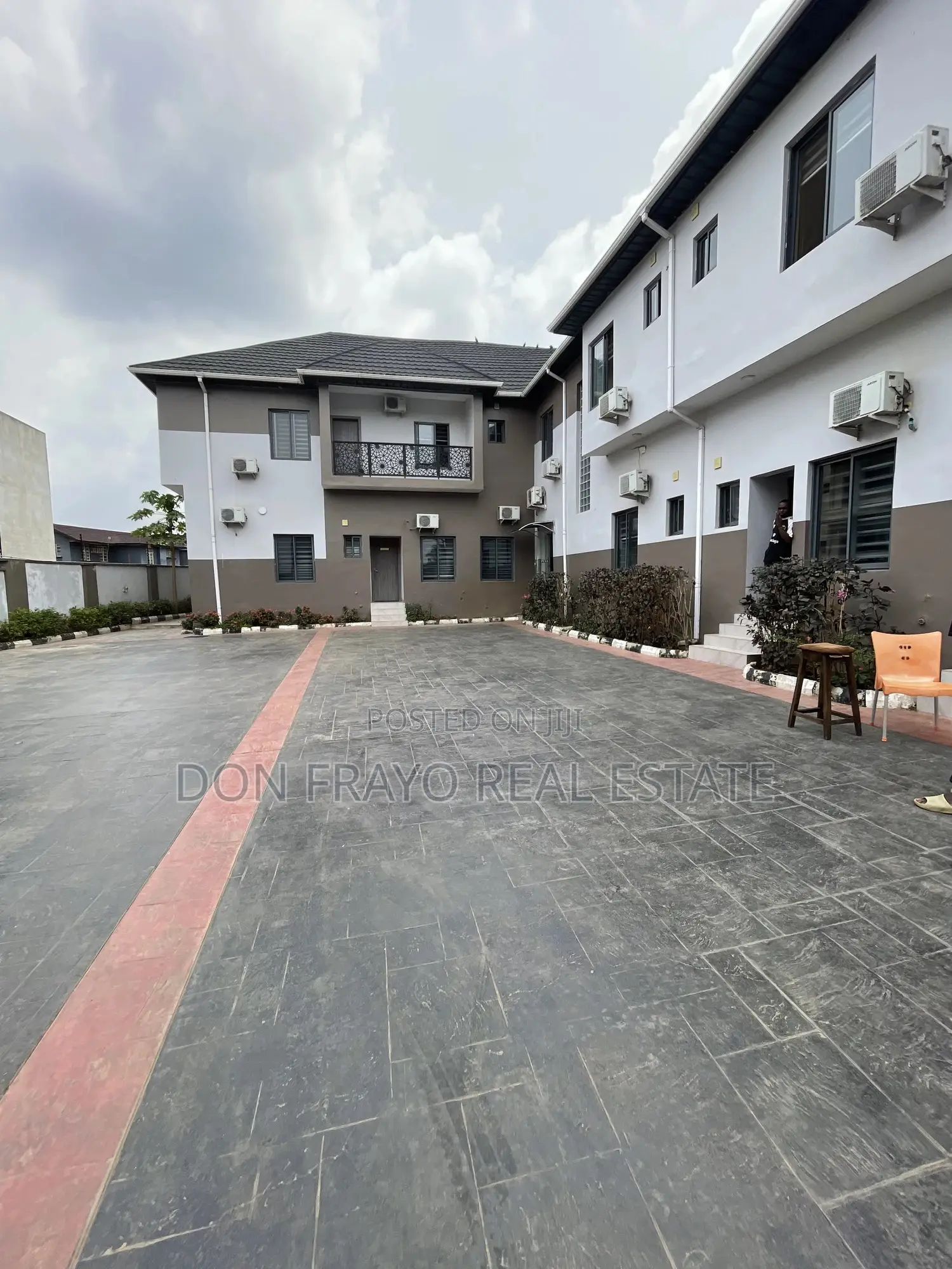 Studio Apartment for Short Stay at Main Jericho Ibadan