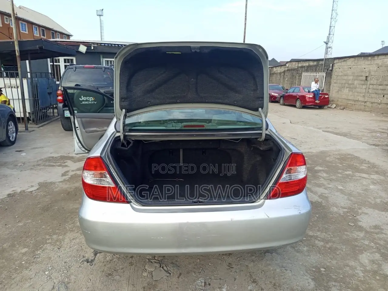 Toyota Camry LE V6 4dr Sedan (3.0L 6cyl 5A) 2003 Silver