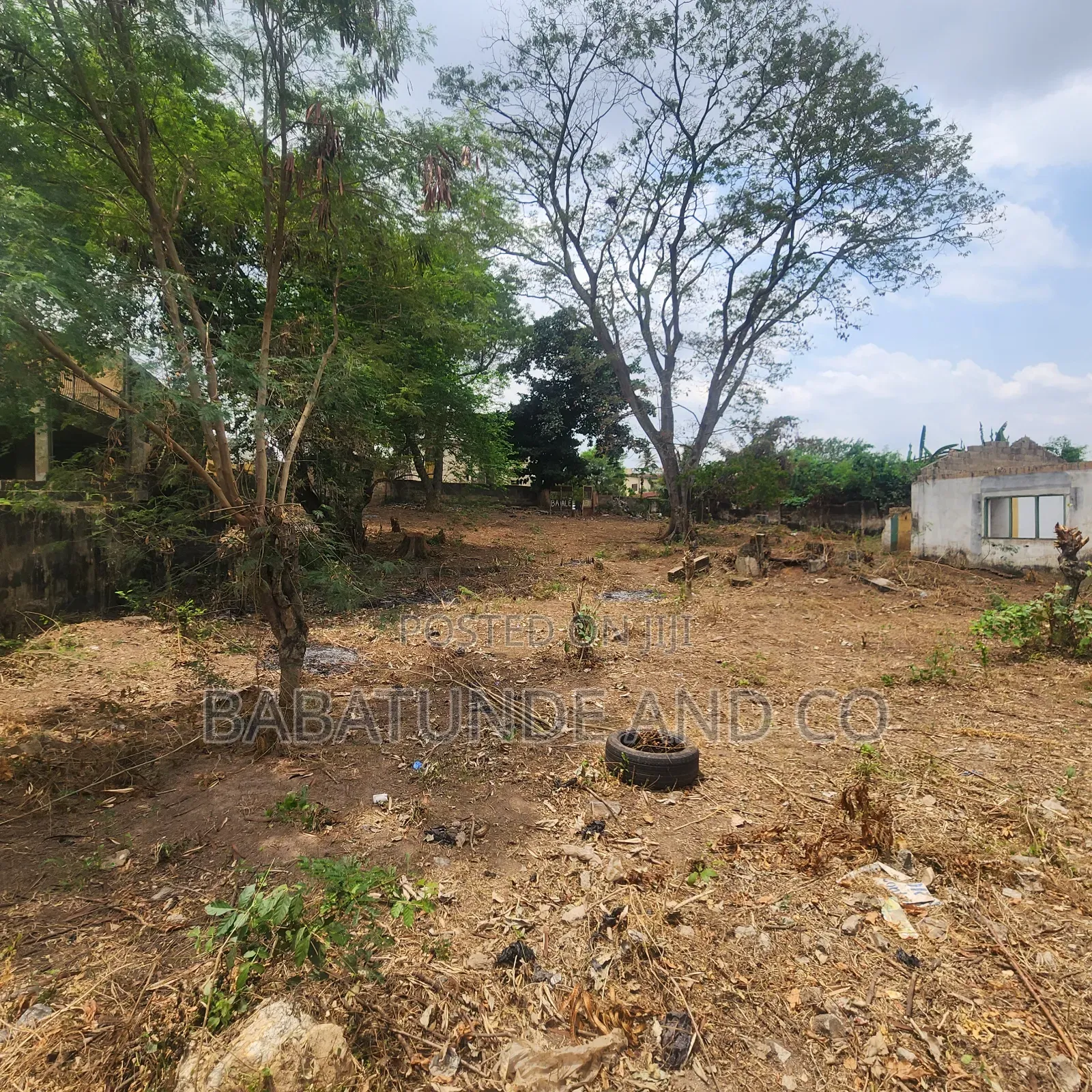Plots of Land for Sale Inside Felele
