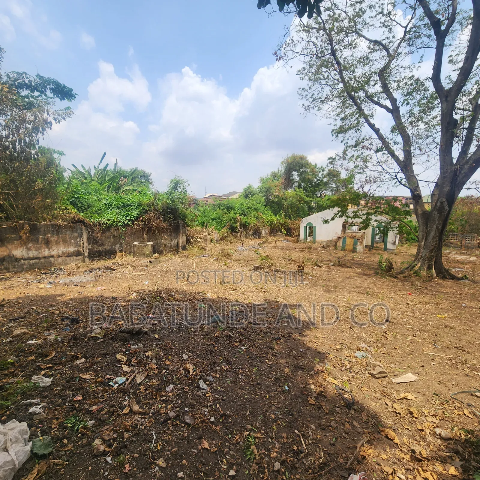 Plots of Land for Sale Inside Felele