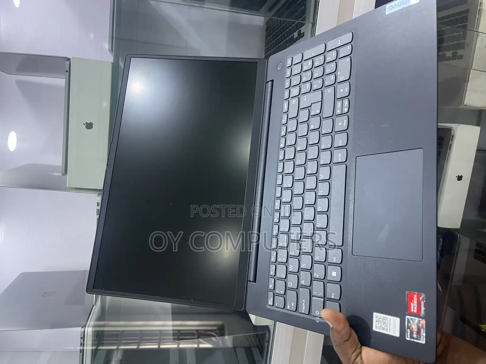 Laptop Lenovo V15 G4 16GB AMD Ryzen 5 SSD 512GB