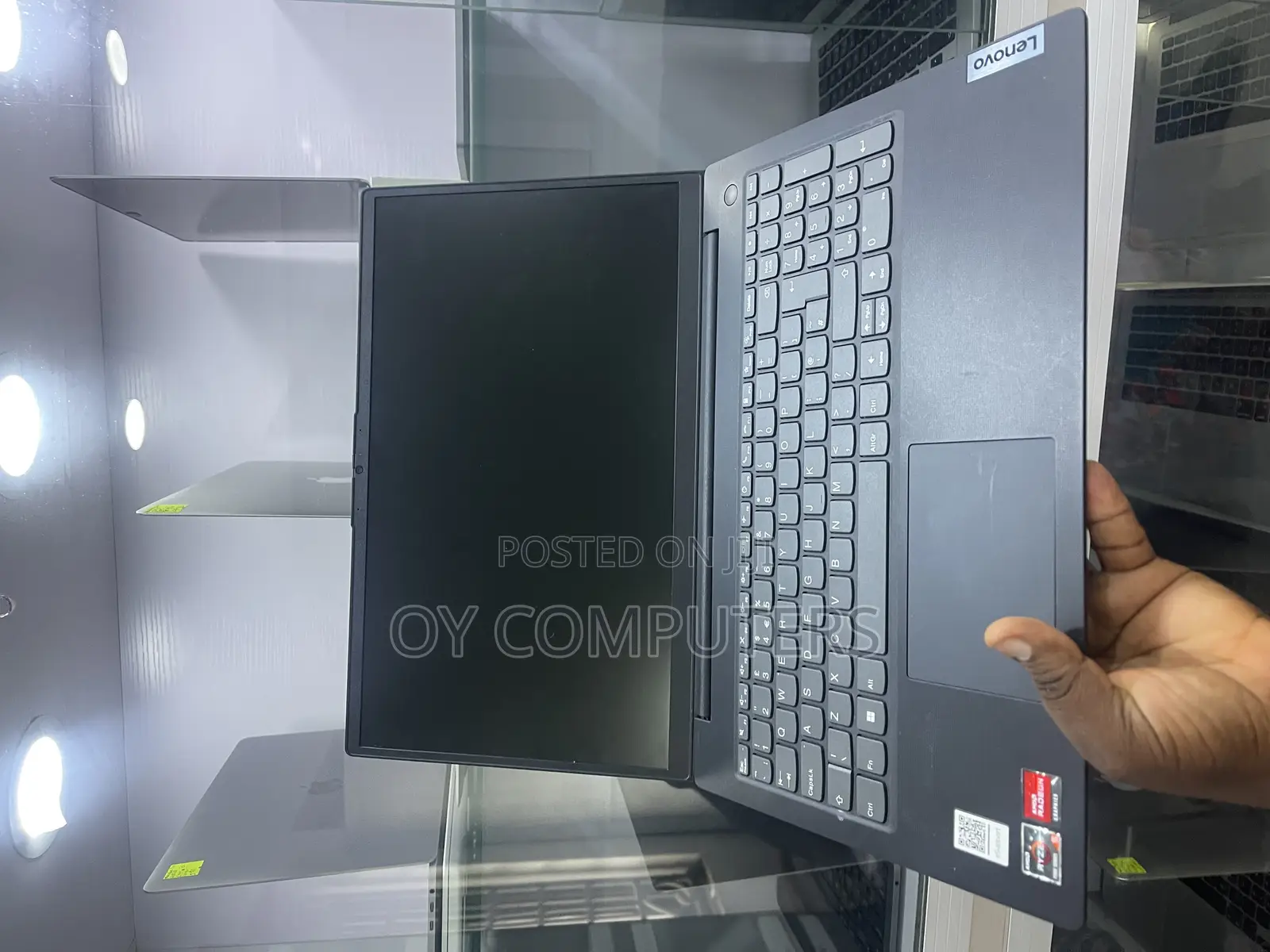Laptop Lenovo V15 G4 16GB AMD Ryzen 5 SSD 512GB