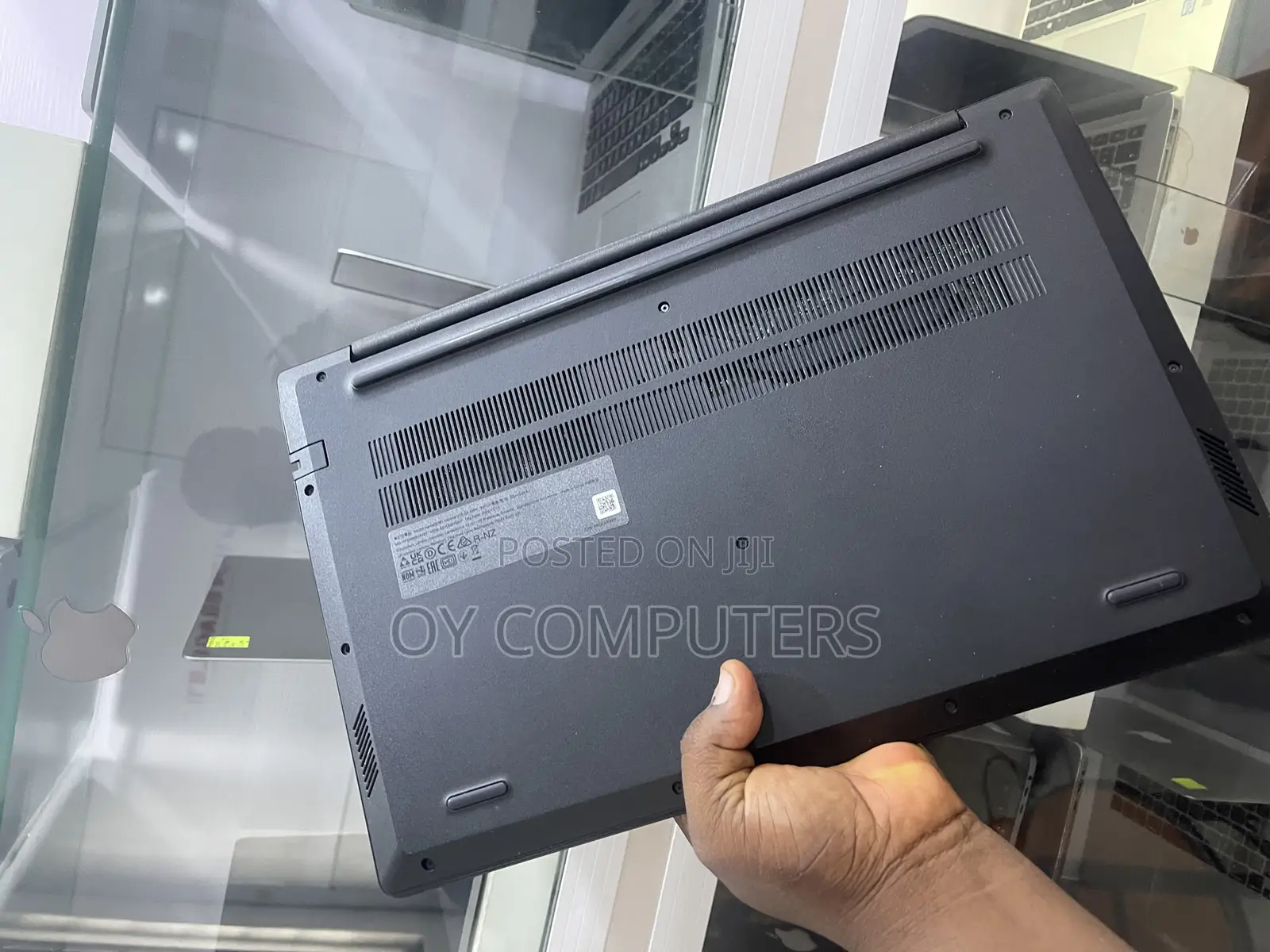 Laptop Lenovo V15 G4 16GB AMD Ryzen 5 SSD 512GB