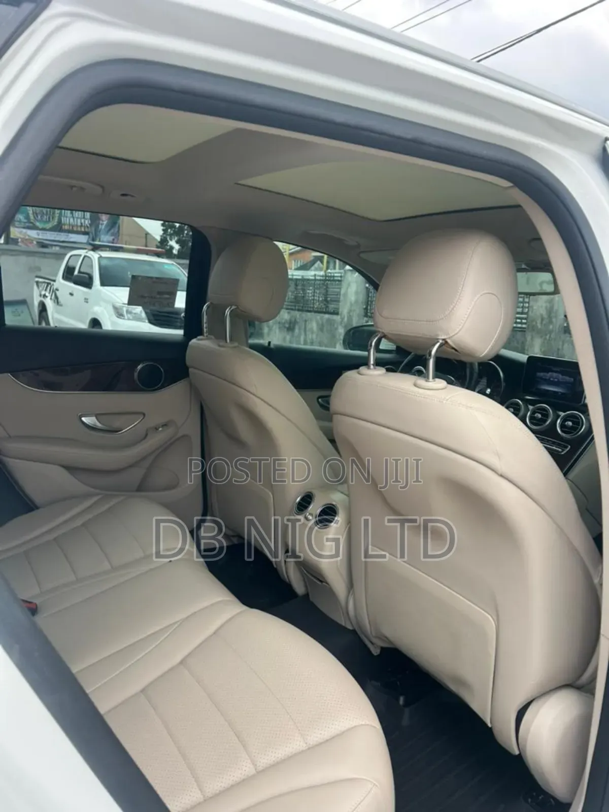 Mercedes-Benz GLC-Class 2017 White