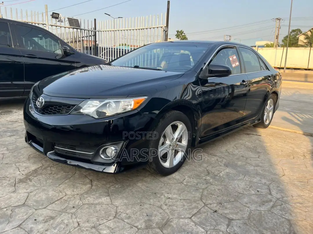Toyota Camry SE Sport 4dr Sedan (2.5L 4cyl 6A) 2014 Black