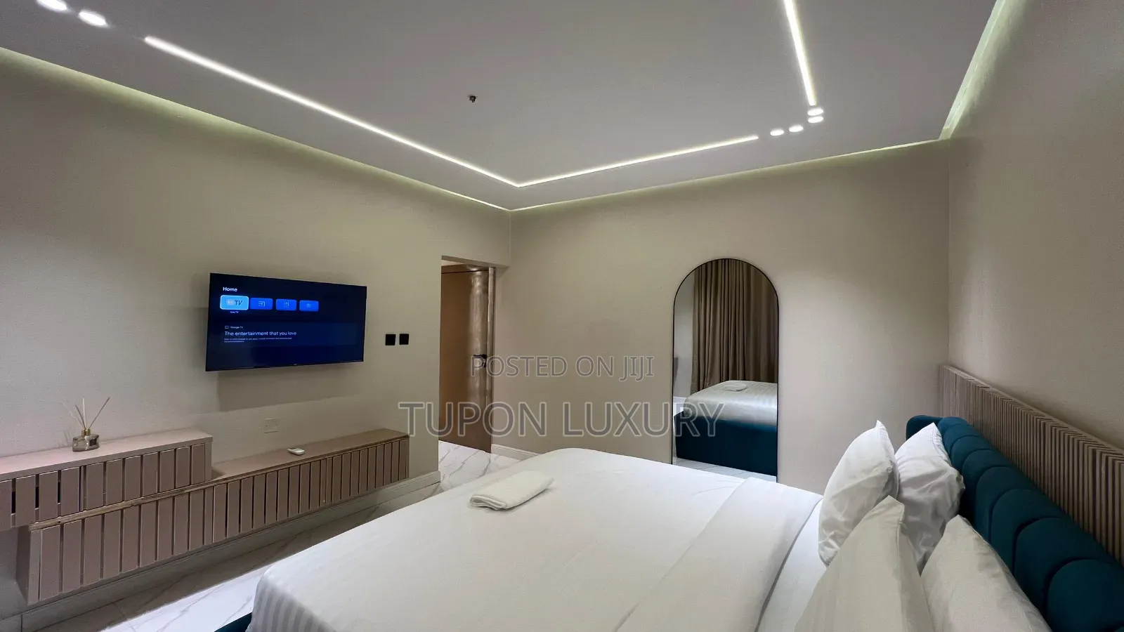 3 Bedroom Apartment With Pool