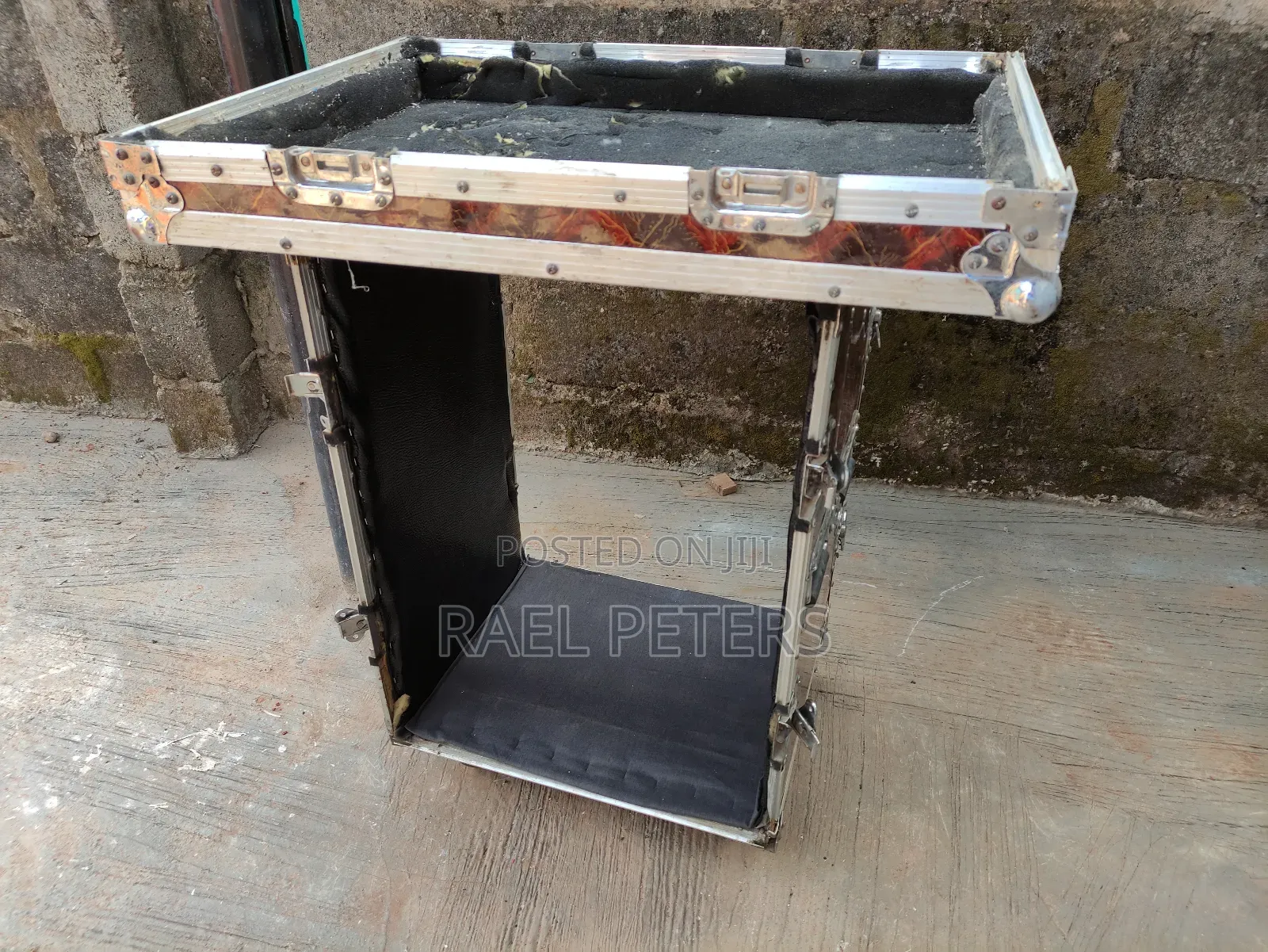 We Build Flight Cases and Amplifier Racks