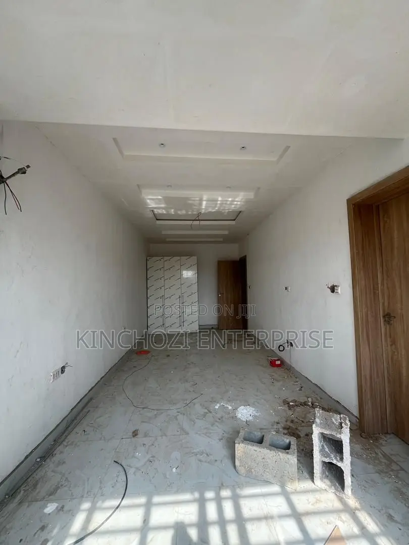 4bdrm Maisonette in Ikeja Gra for sale