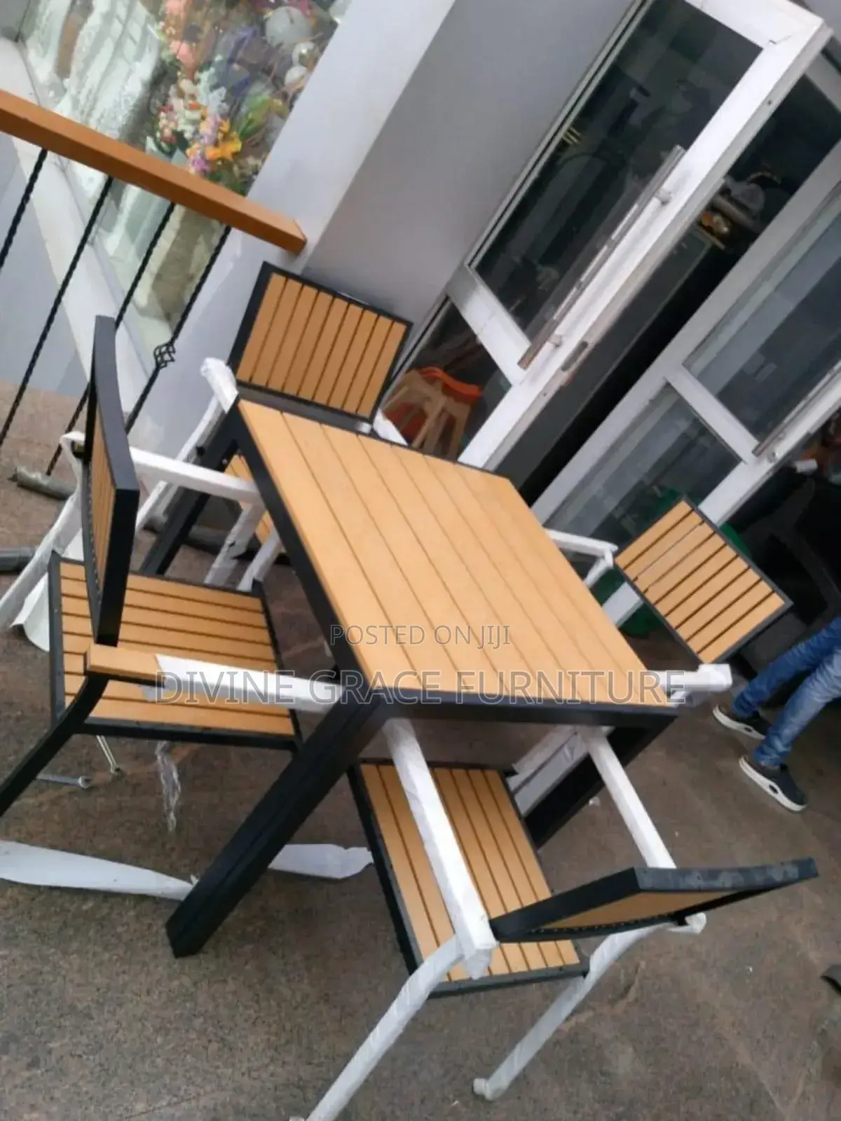 High Quality Imported Restaurant Dining Set