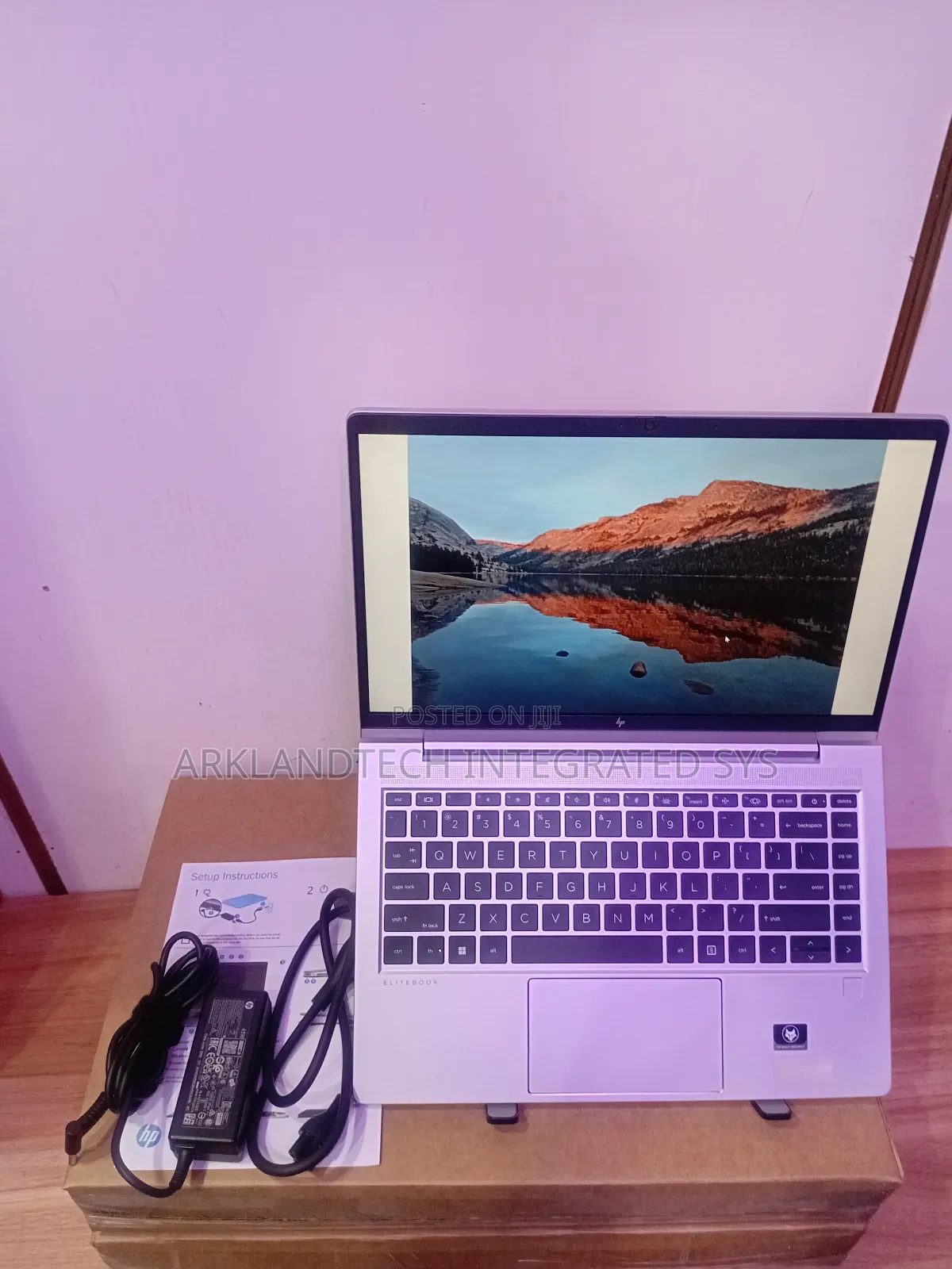 New Laptop HP 250 G8 16GB AMD Ryzen 5 SSD 256GB