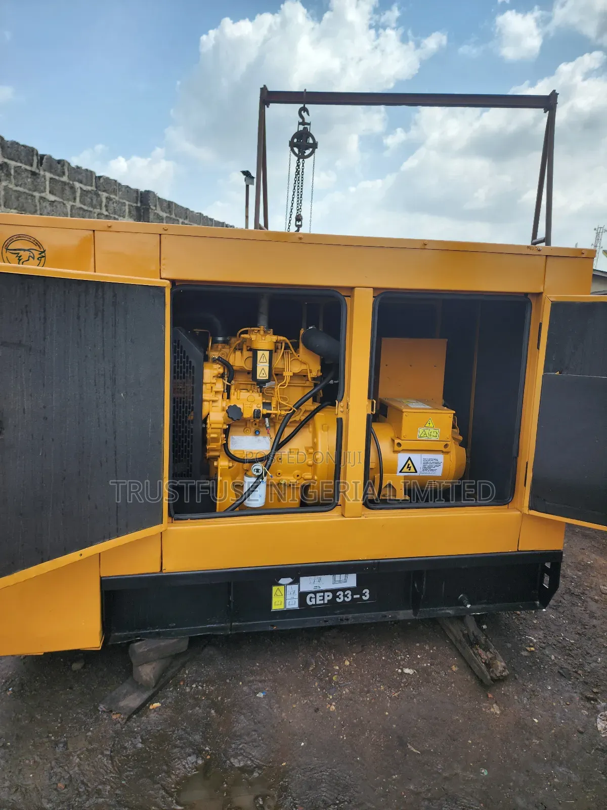 33 Kva New Model Mantrac Cat Ecoplus Uk Perkins Soundproof Generator