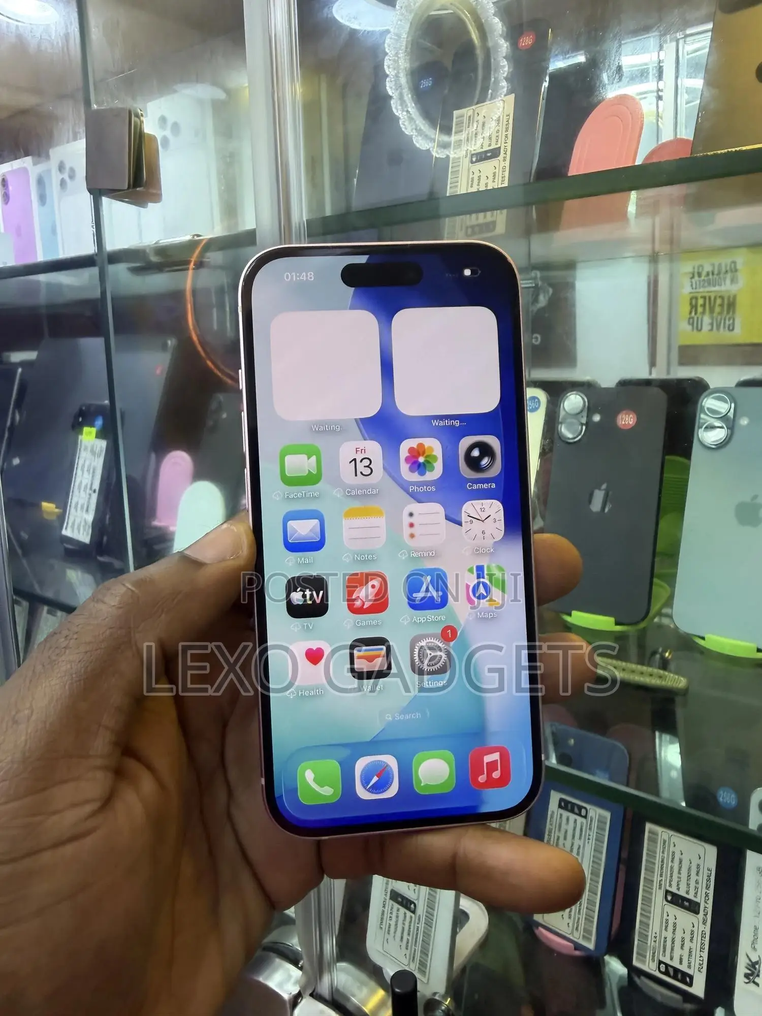 Apple iPhone 15 128 GB Pink