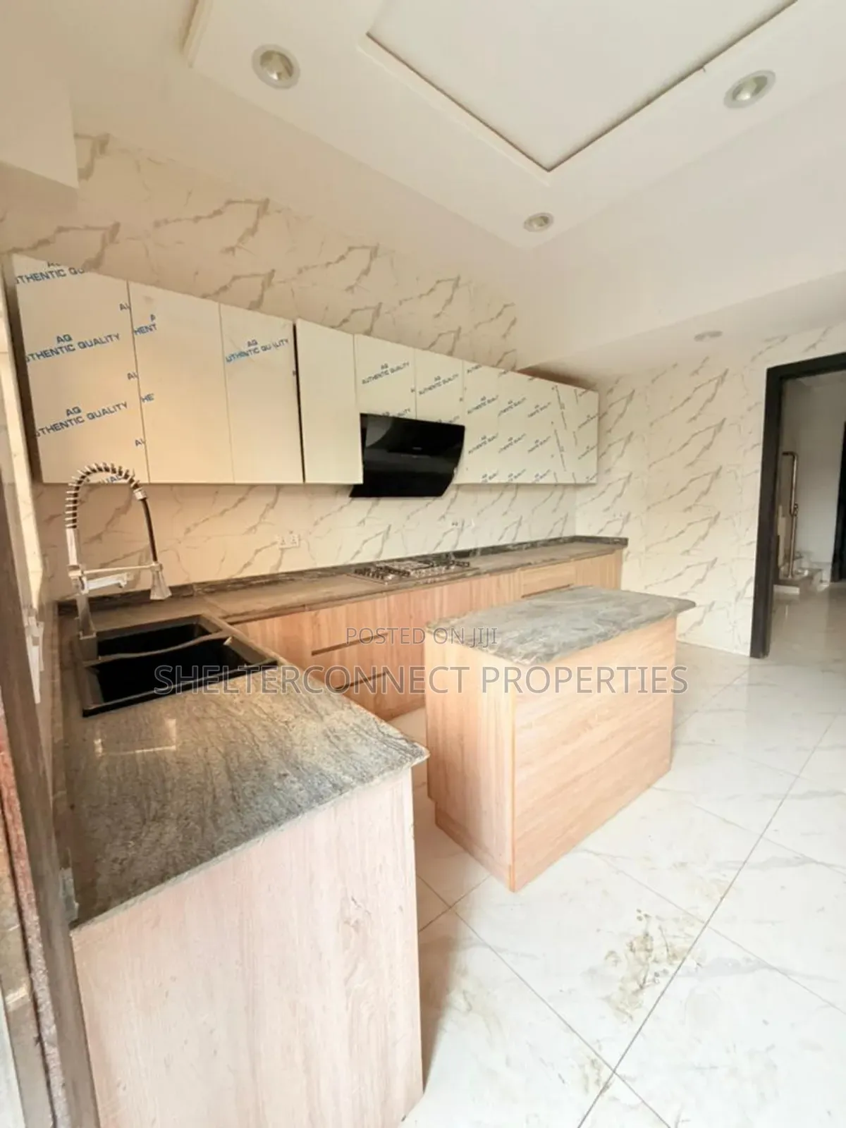 4bdrm Duplex in LSDPC Maryland Estate for sale