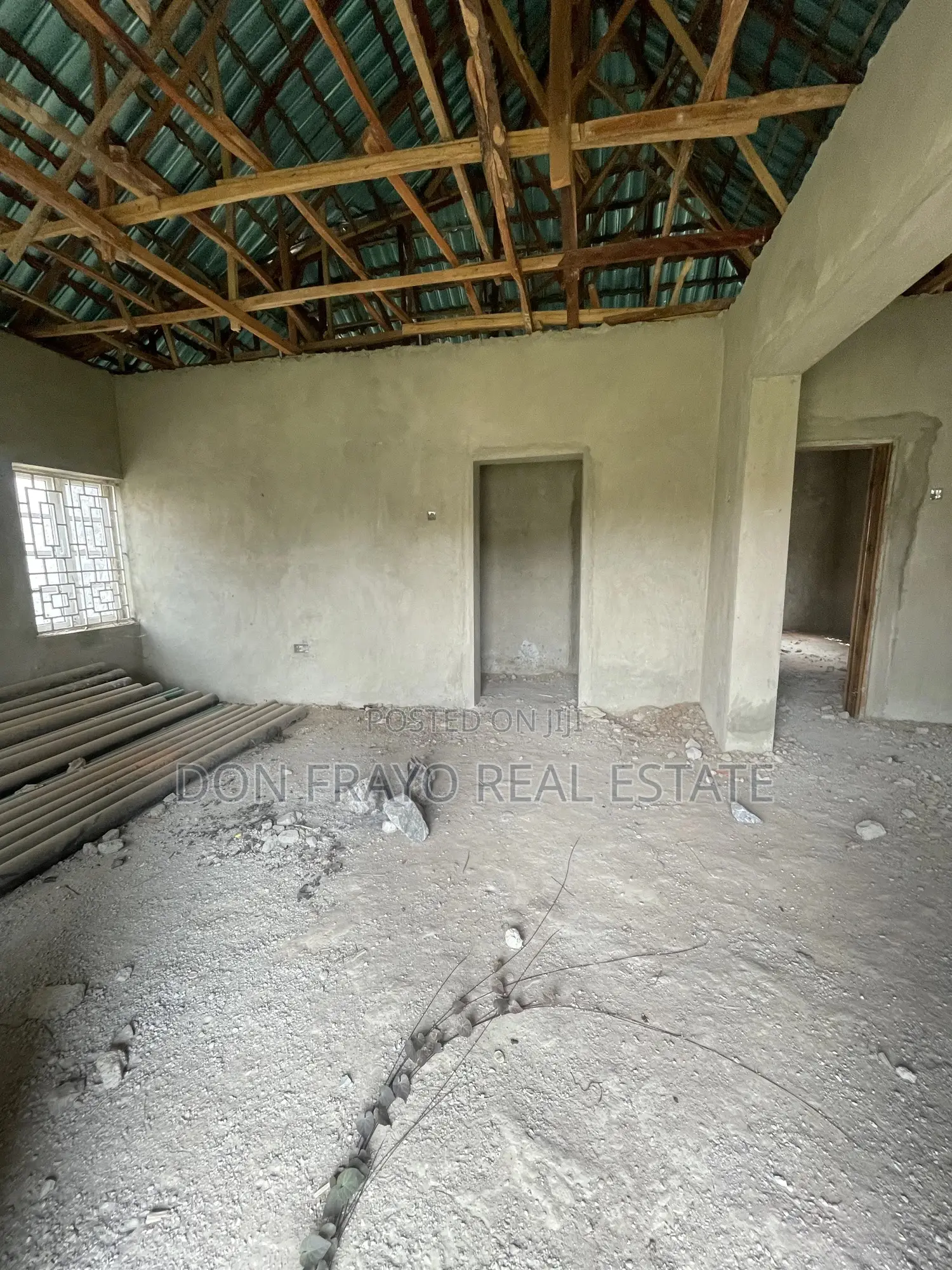 2bdrm Bungalow in Sheu Ologuneru for sale