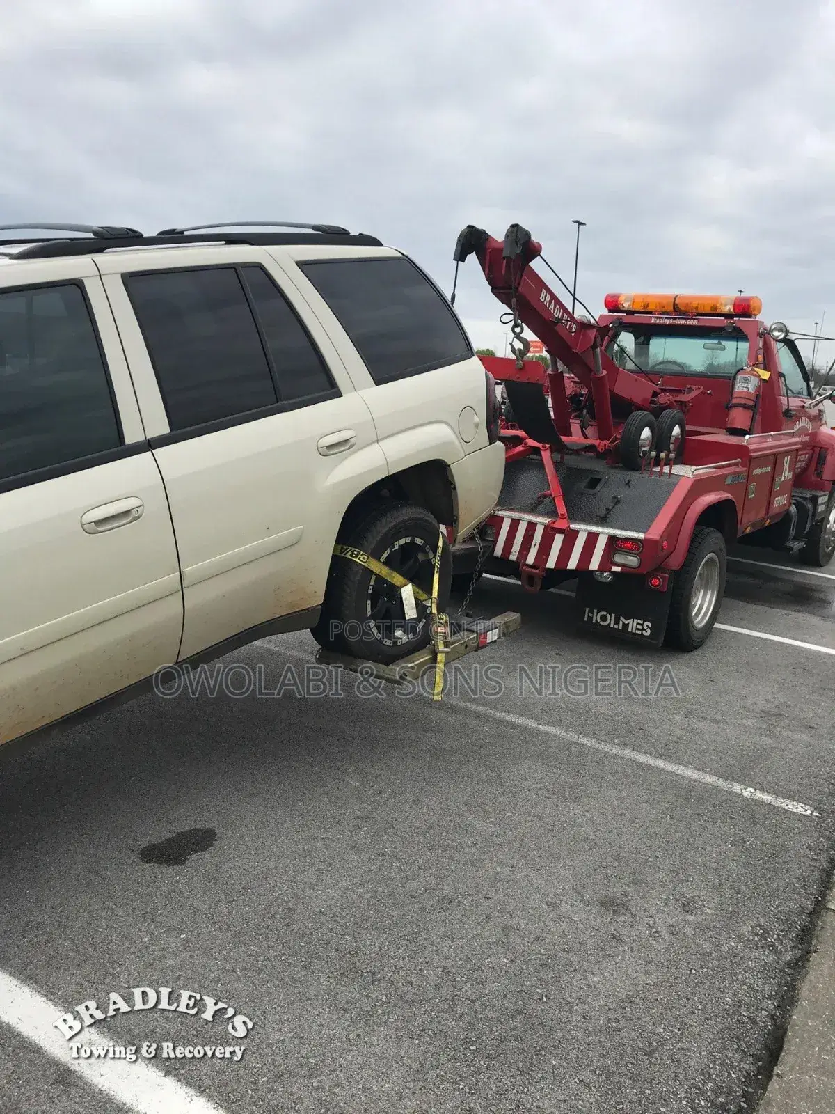 Towing Vehicle Service