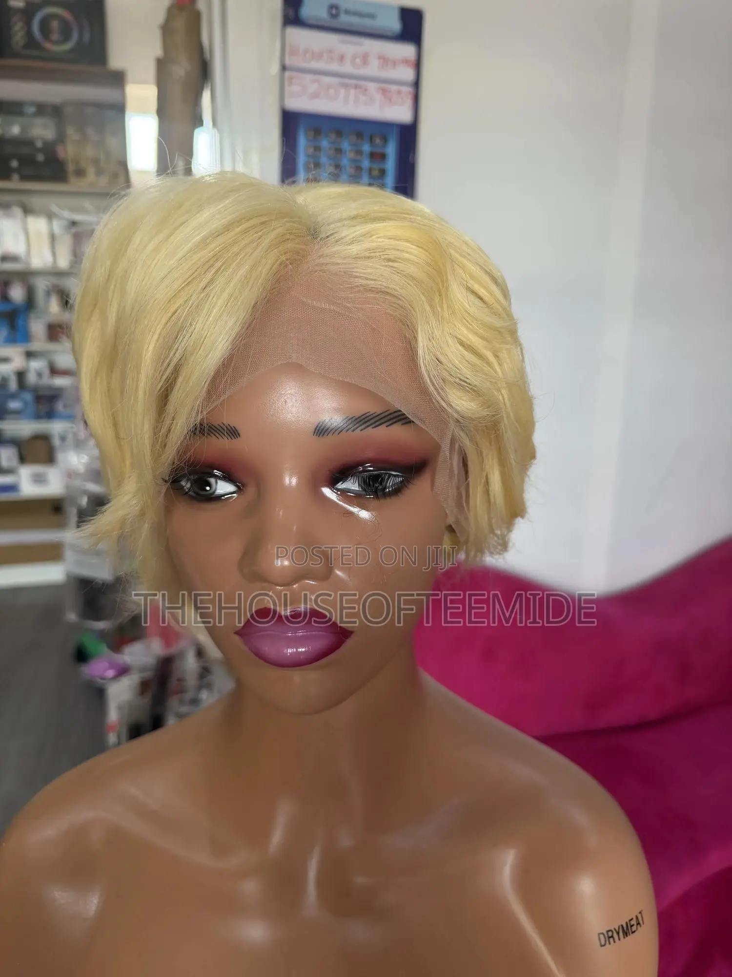 Full Frontal Blond Chioma Wig