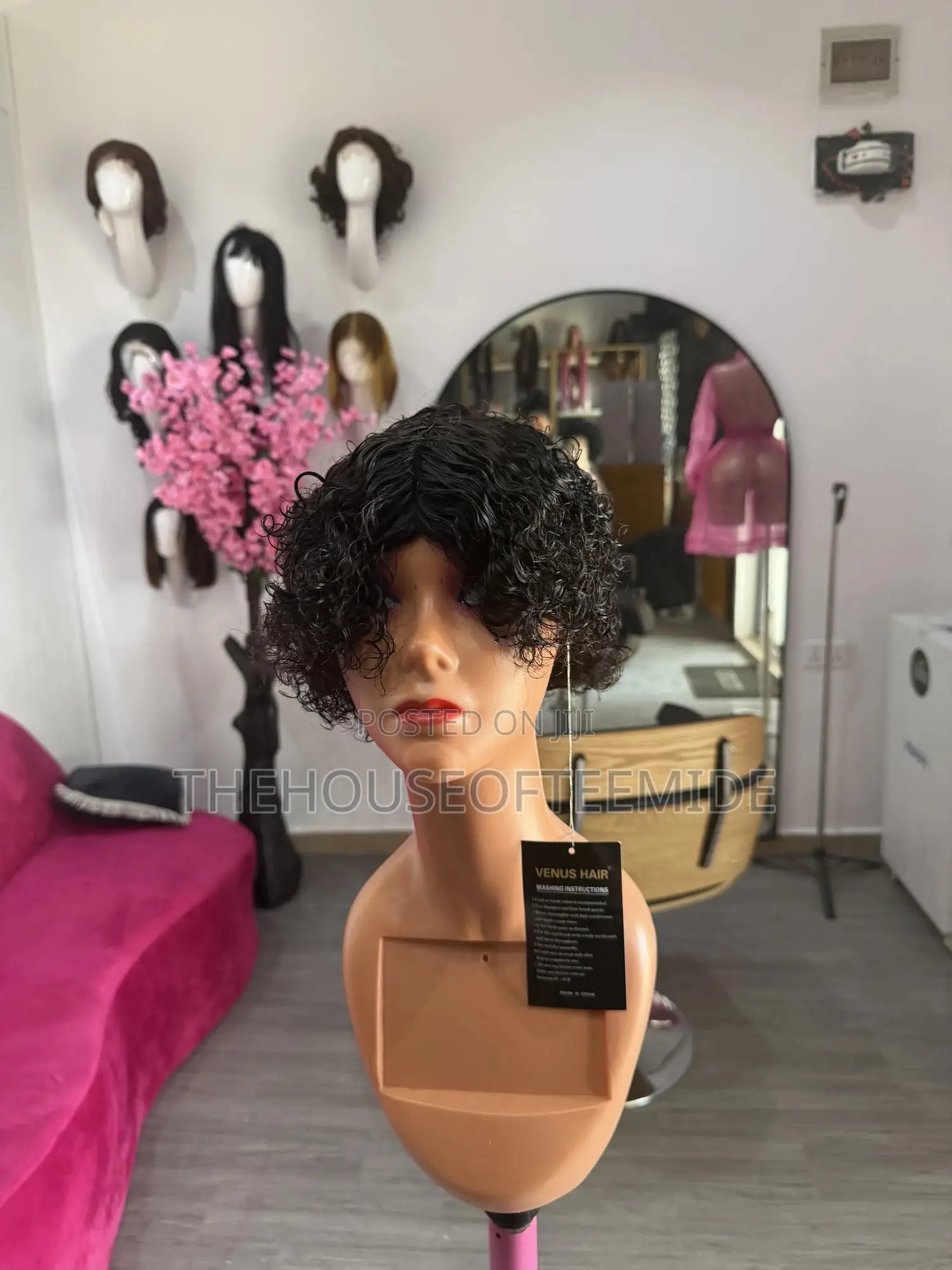 Trendy Short Curly Hair