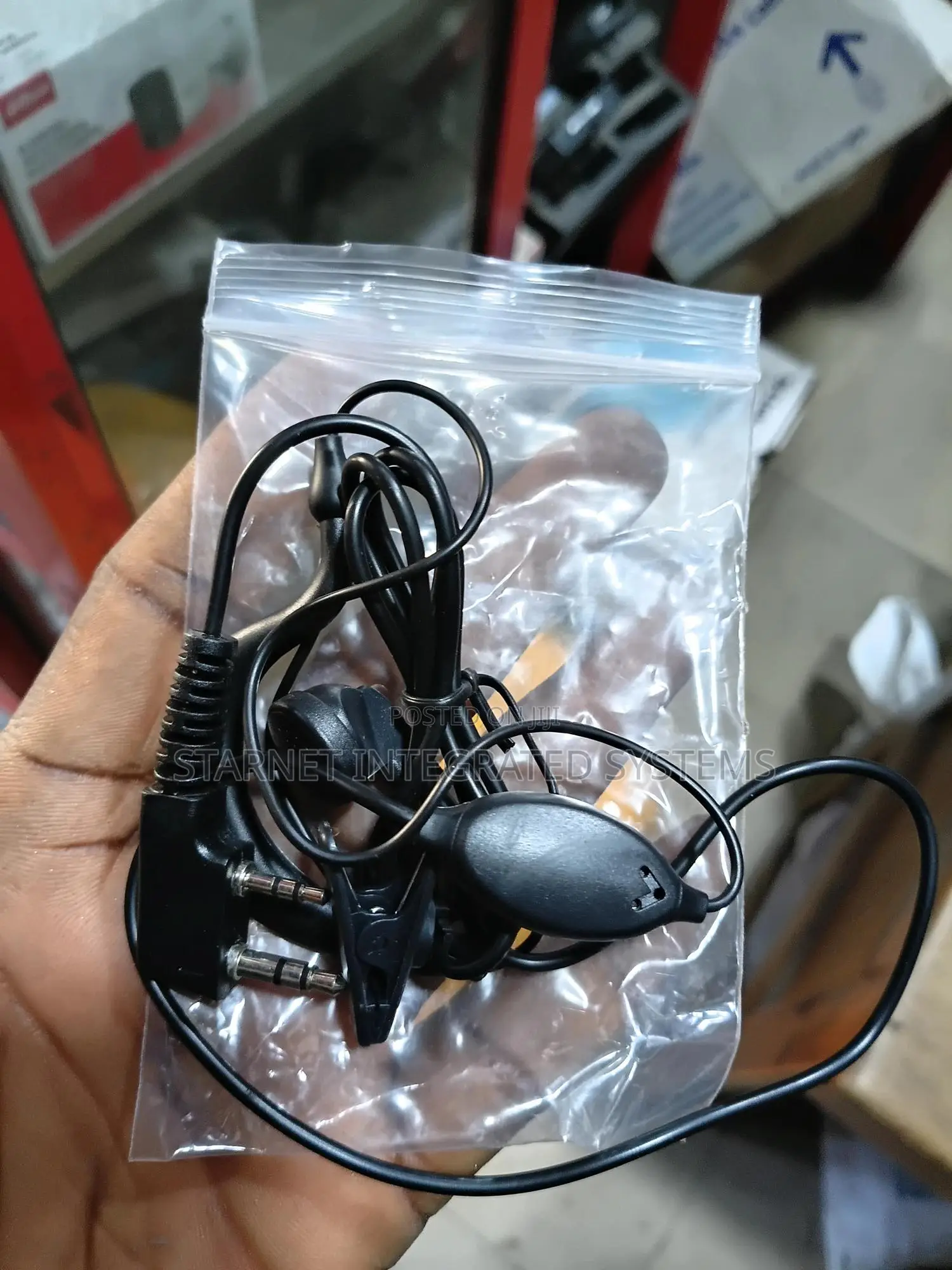 Earpiece for Baofeng 888s Two Way Radio Walkie Talkie – Black/White