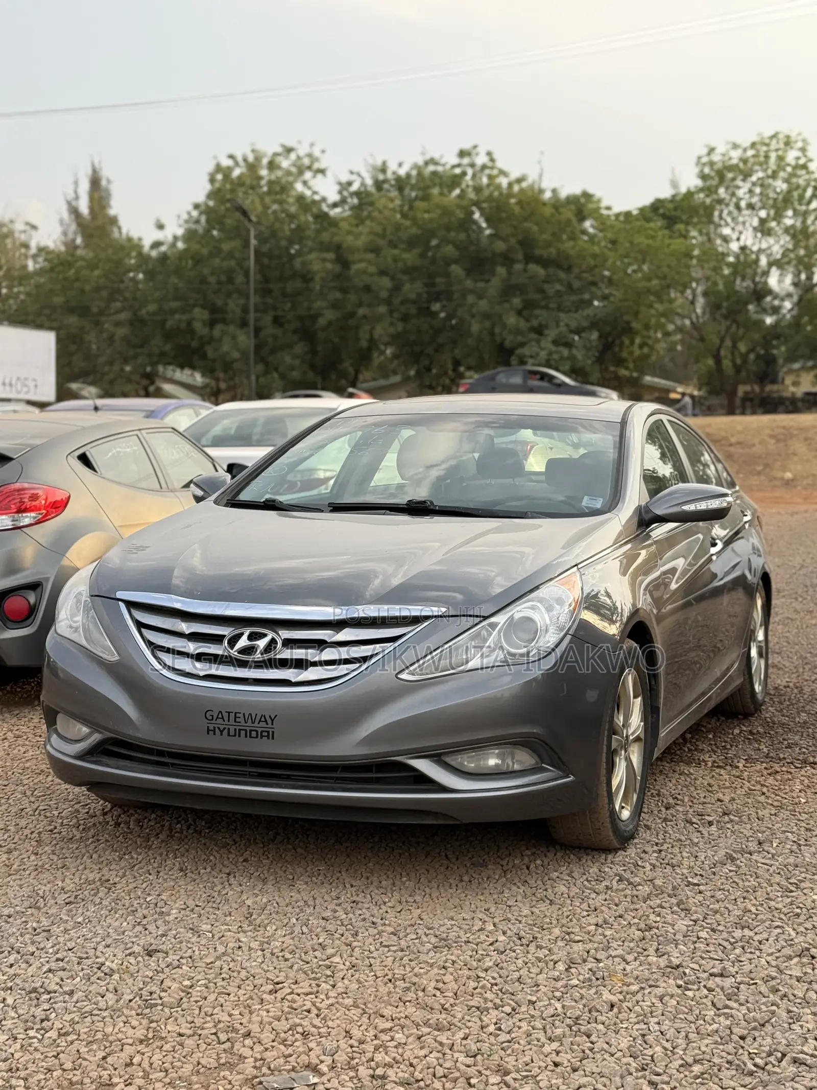 Hyundai Sonata Limited Sedan FWD (2.4L 4cyl 6A) 2013 Gray