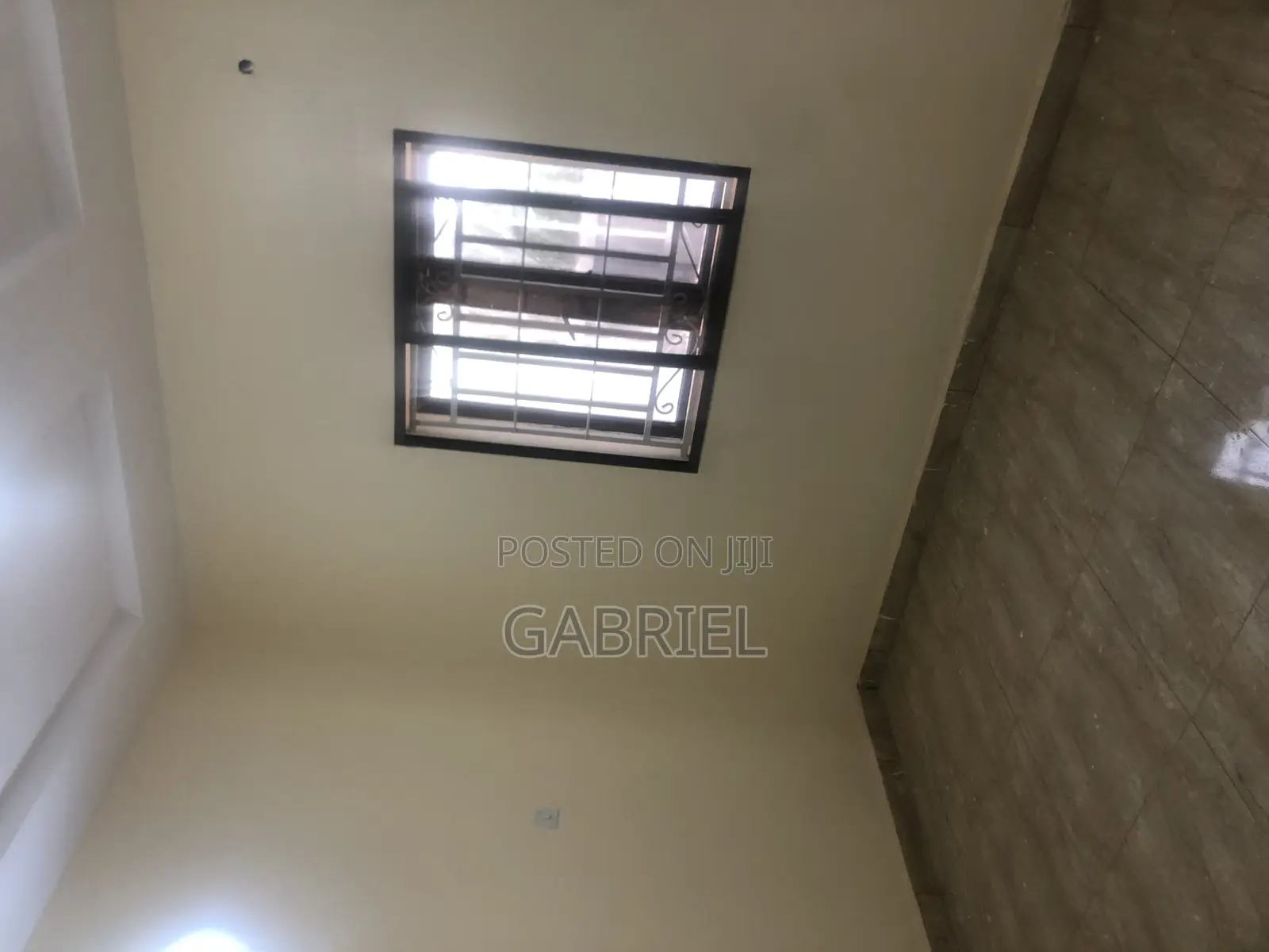 1bdrm Block of Flats in Dawaki Extension for rent