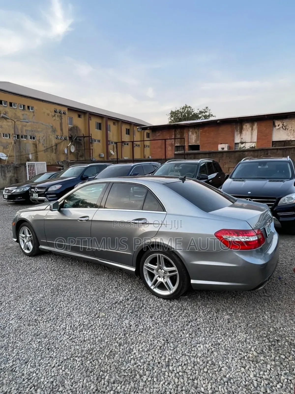 Mercedes-Benz E350 Base 4Matic Sedan AWD (3.5L 6cyl 7A) 2010 Gray