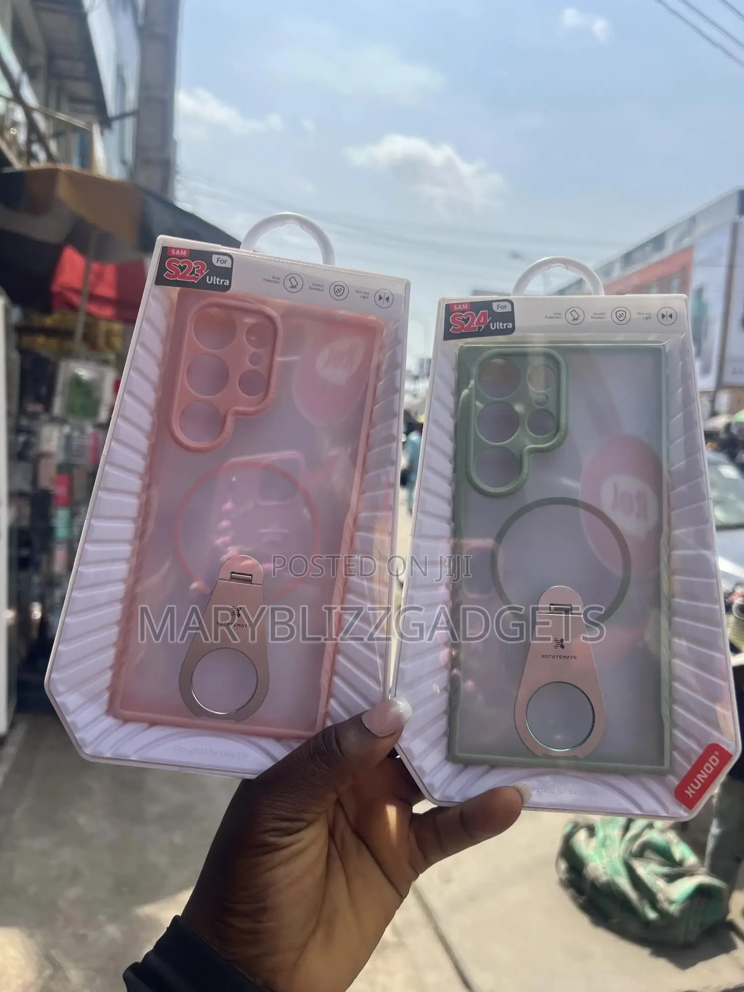 Fancy Pouch With Magsafe for Samsung and Apple