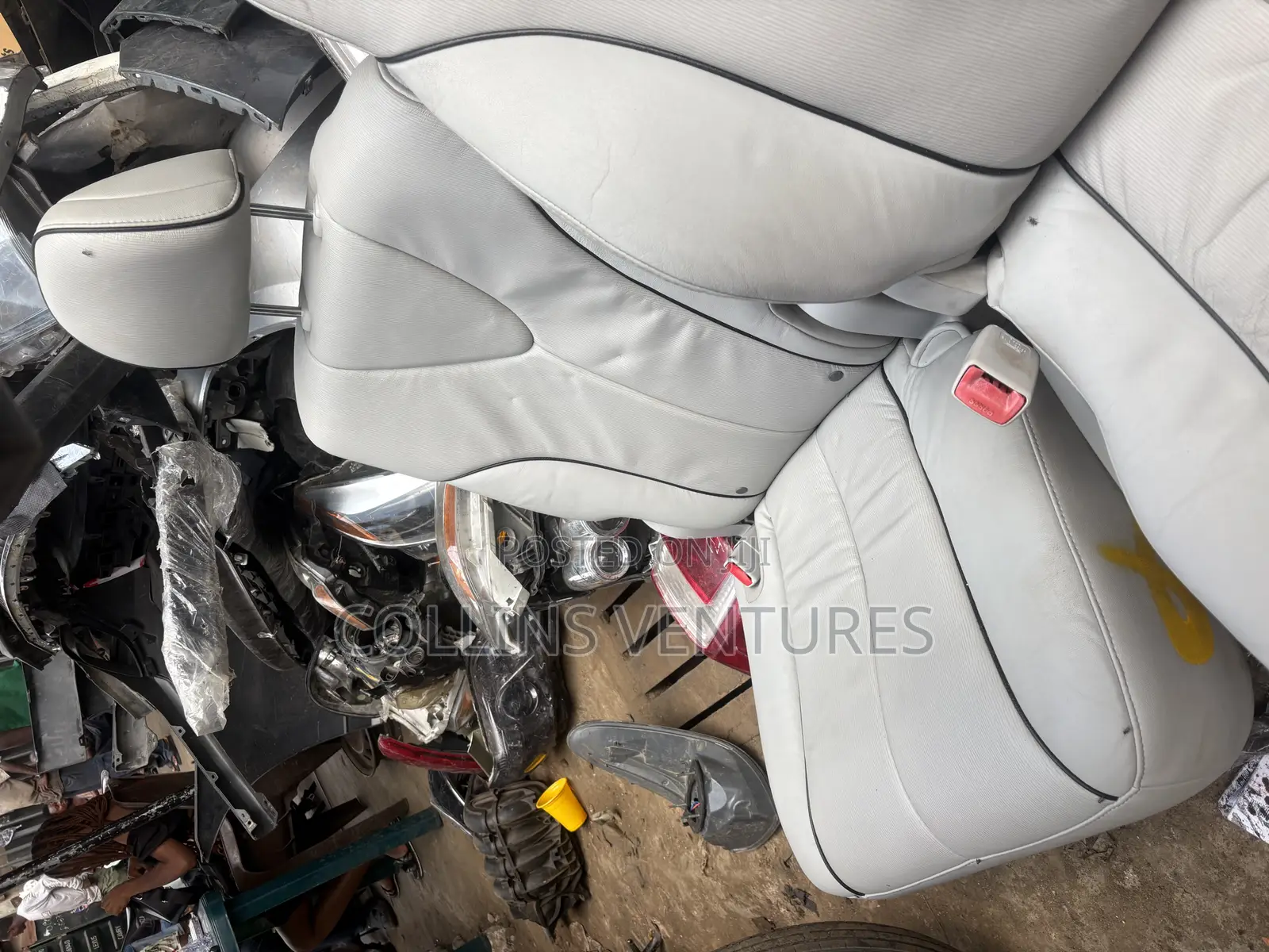 Complete Seat Toyota Venza 2010-13 Available