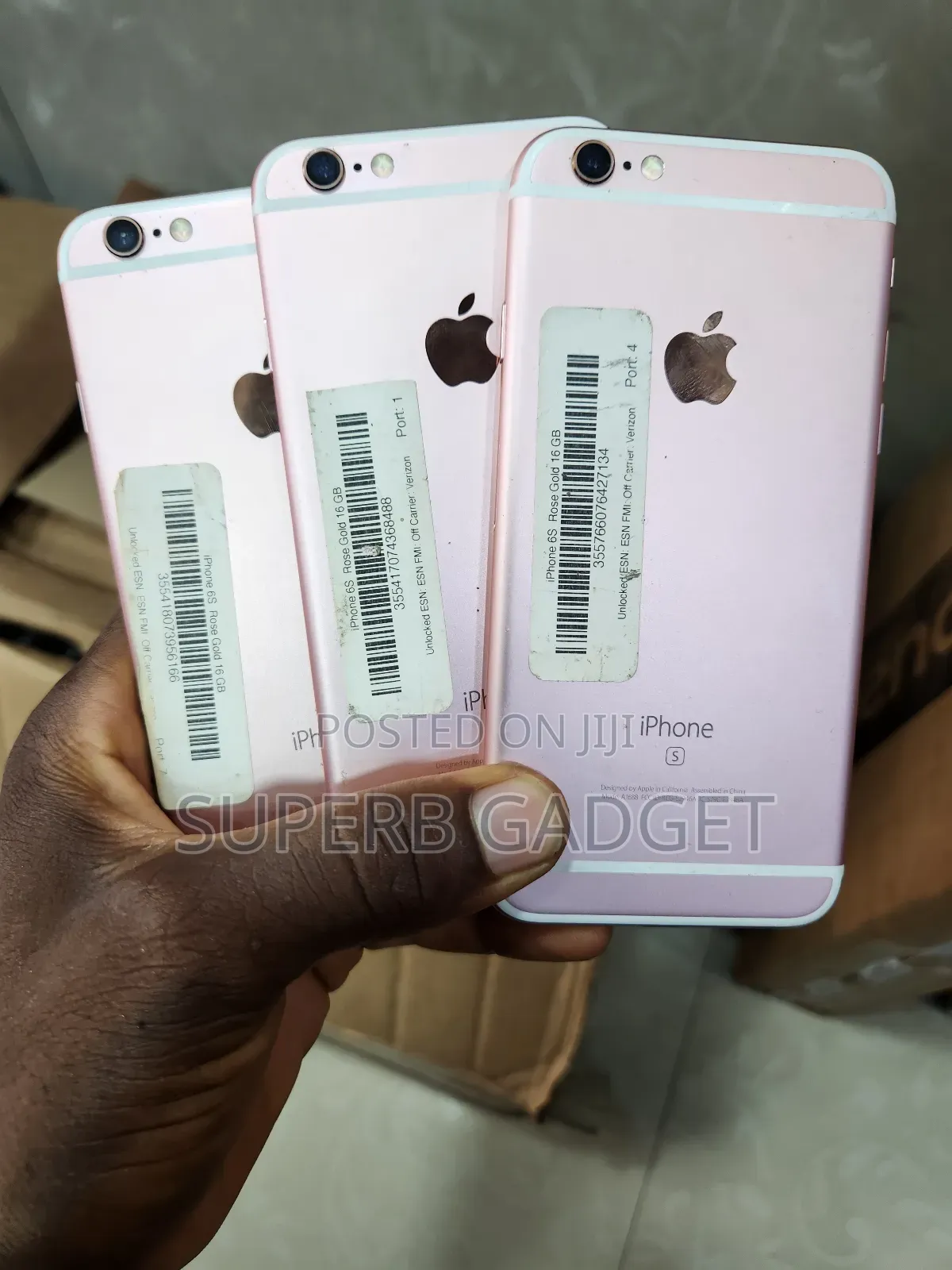 Apple iPhone 6s 32 GB Gold