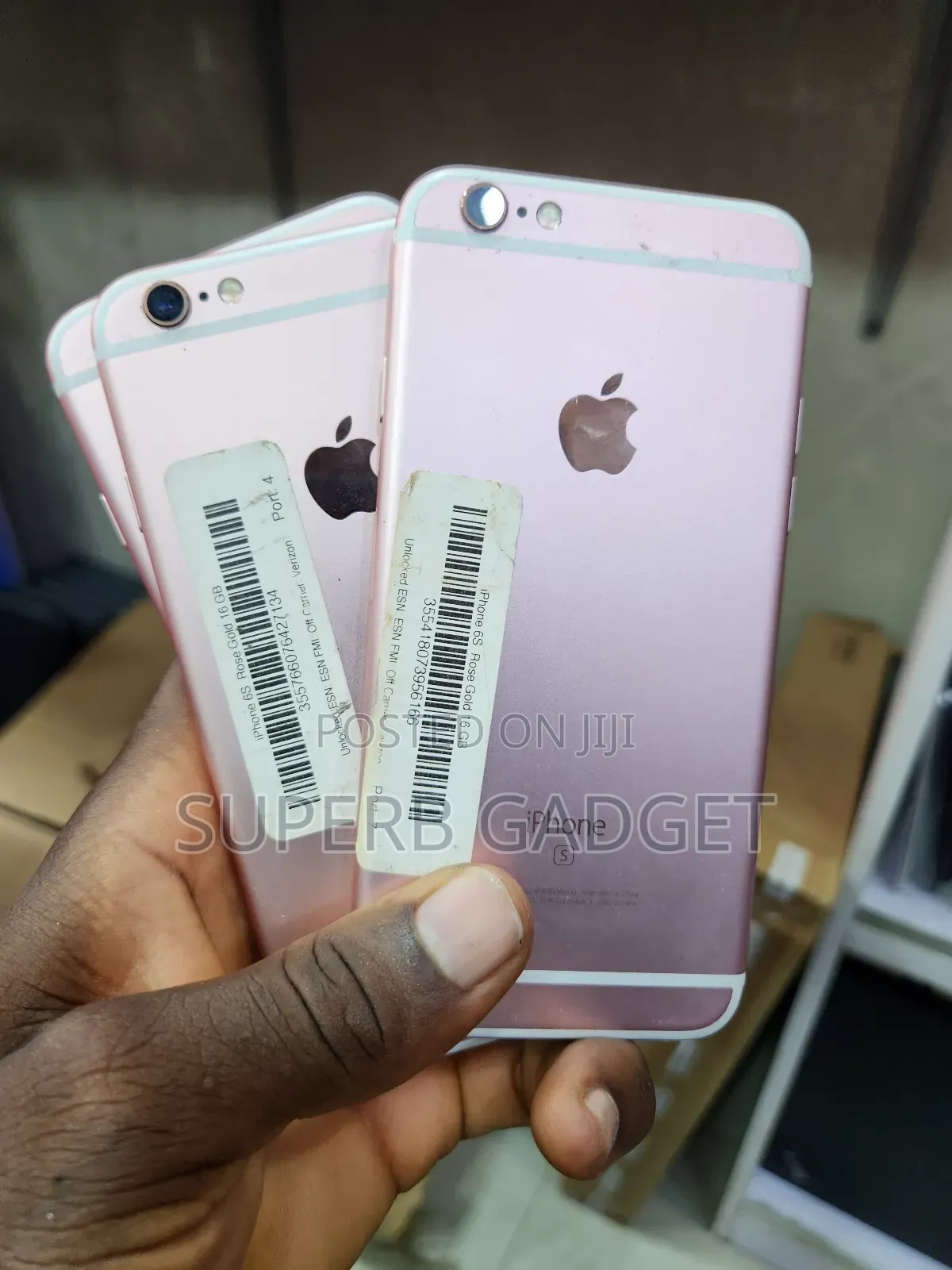 Apple iPhone 6s 32 GB Gold