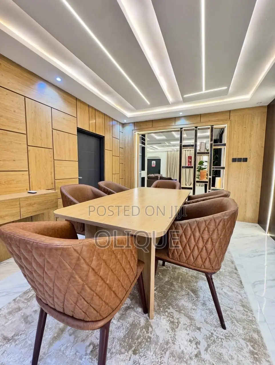 3-Bedroom Shortlet With Swimming Pool