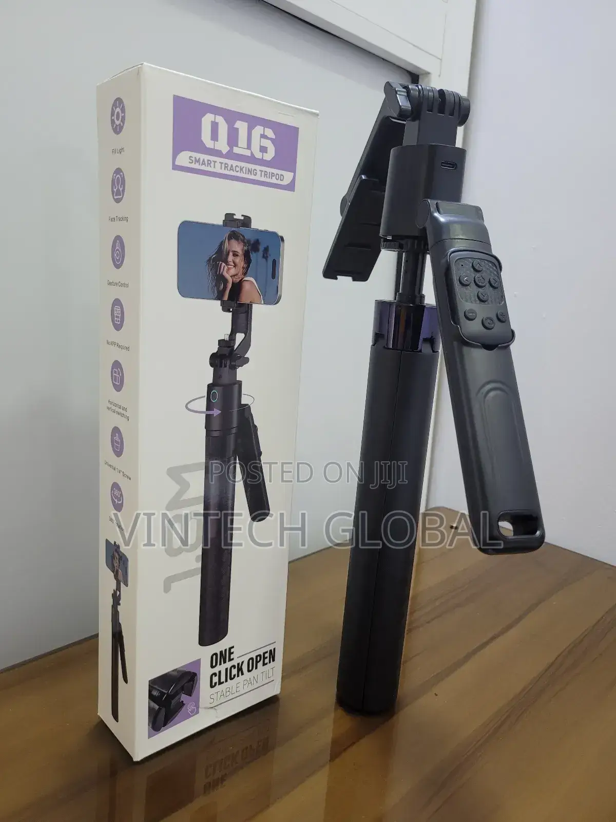 Q16 Smart Tracking Tripod