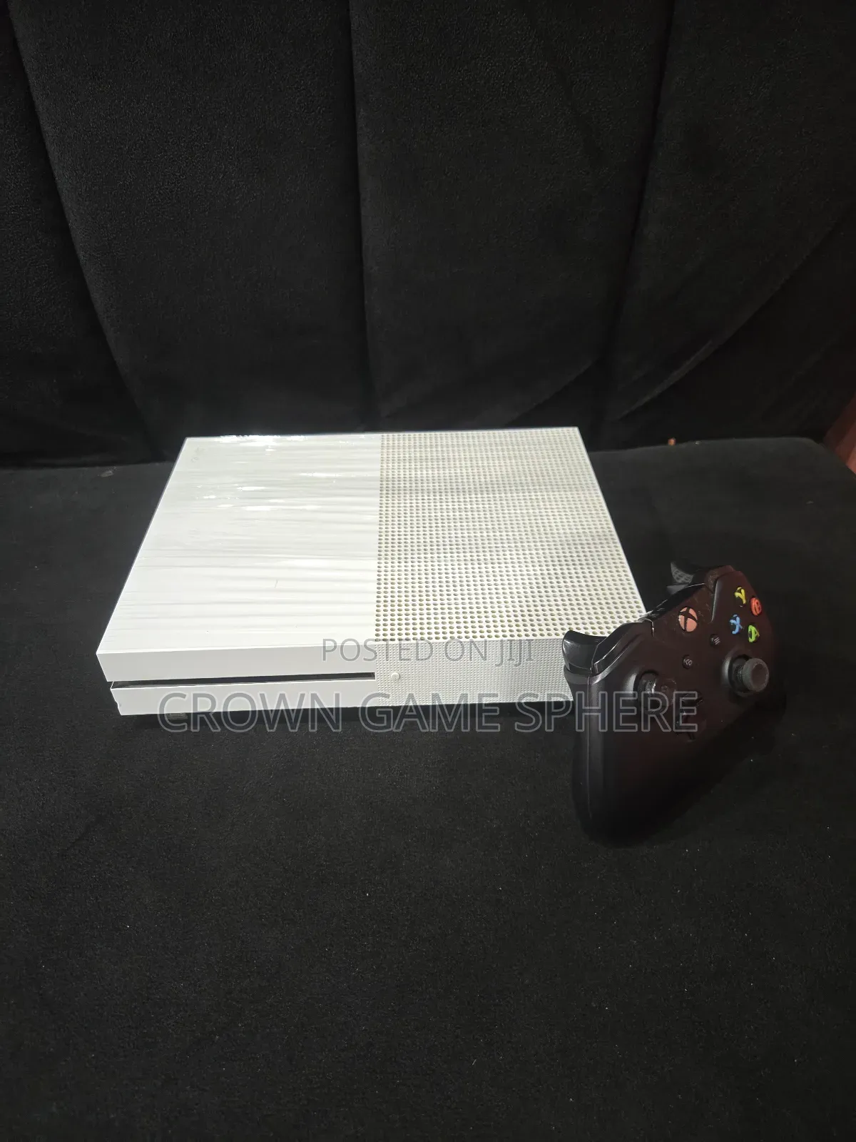 Clean Xbox One S 500gb With 5 Games and 1 Pad Available for Sale
