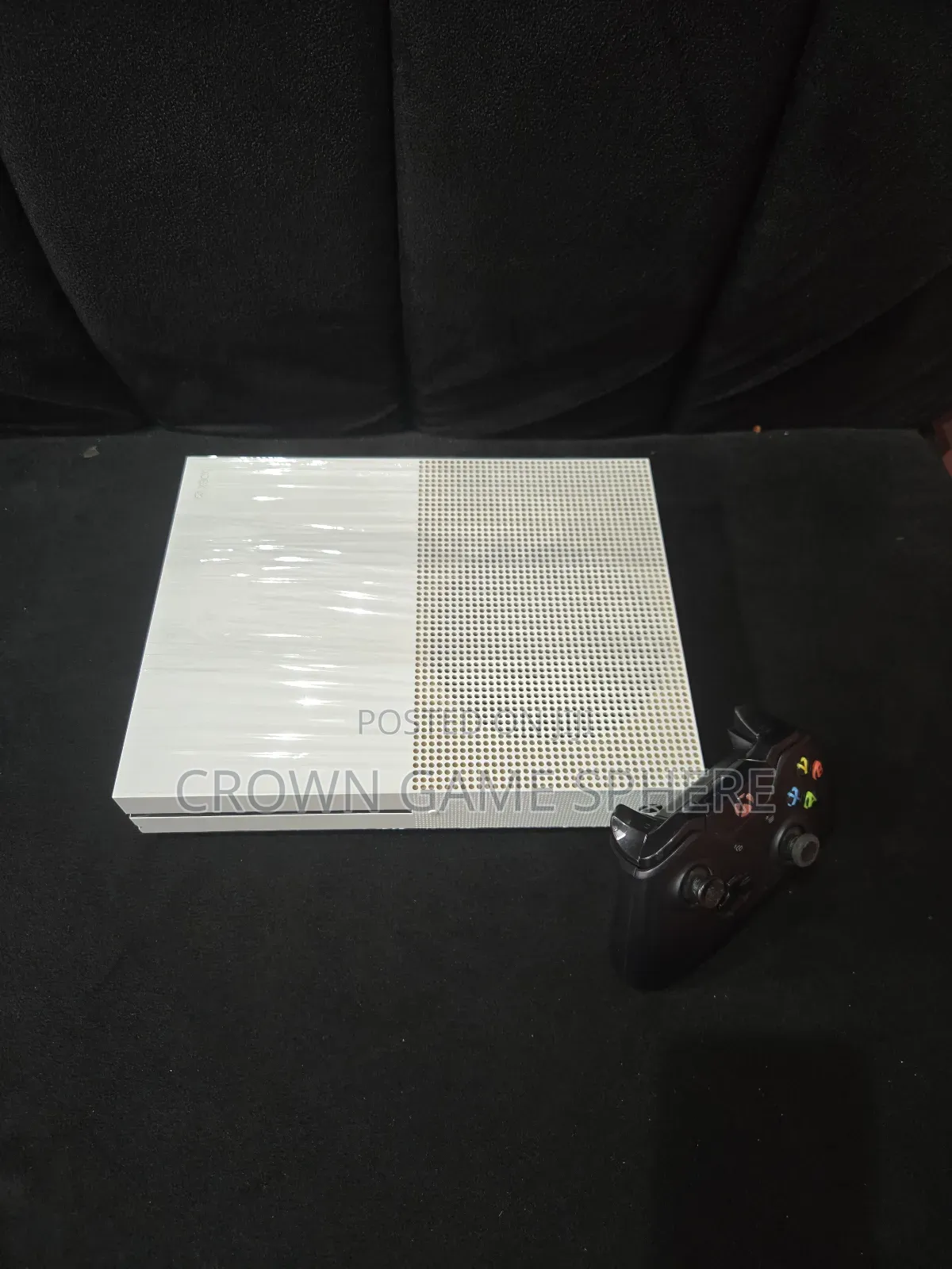 Clean Xbox One S 500gb With 5 Games and 1 Pad Available for Sale