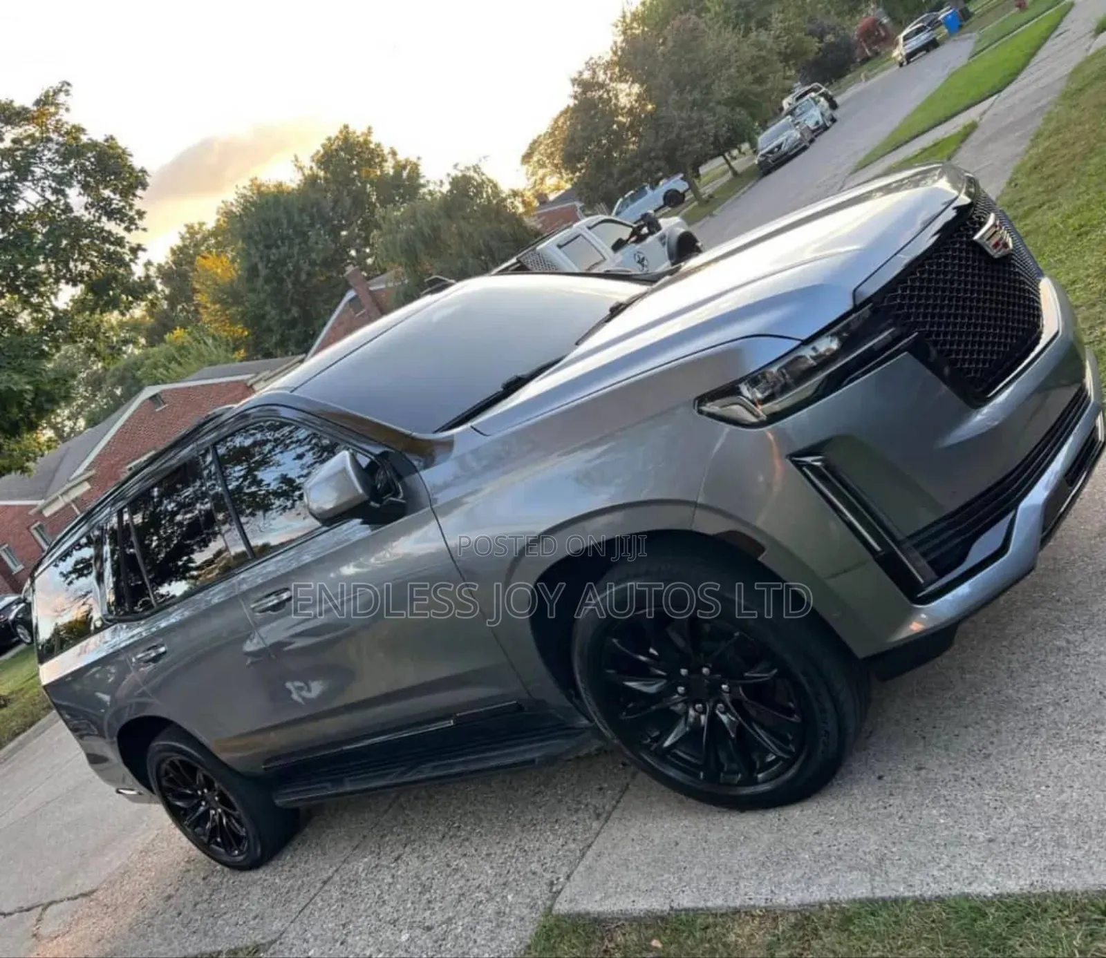 Cadillac Escalade ESV 2021 Silver