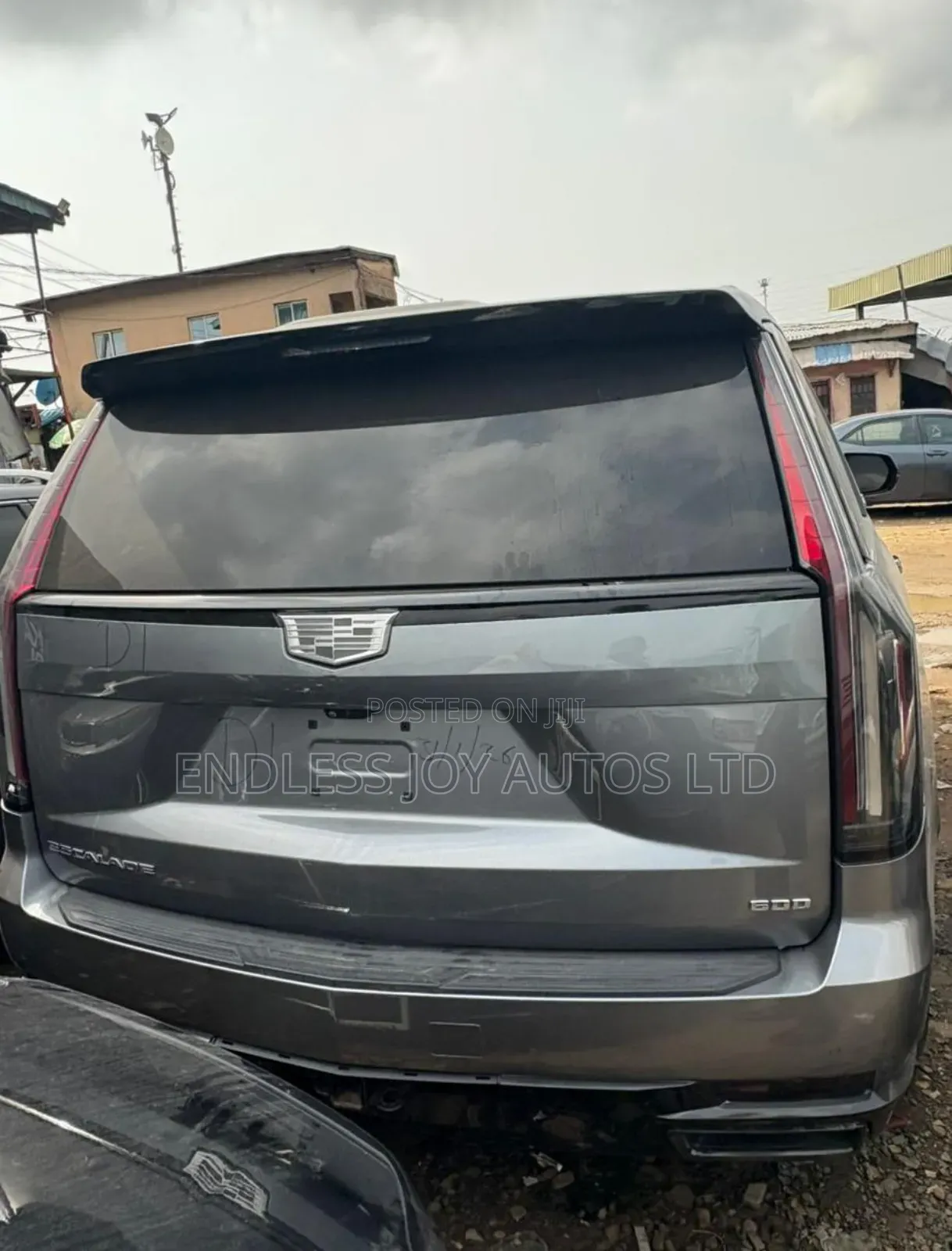 Cadillac Escalade ESV 2021 Silver