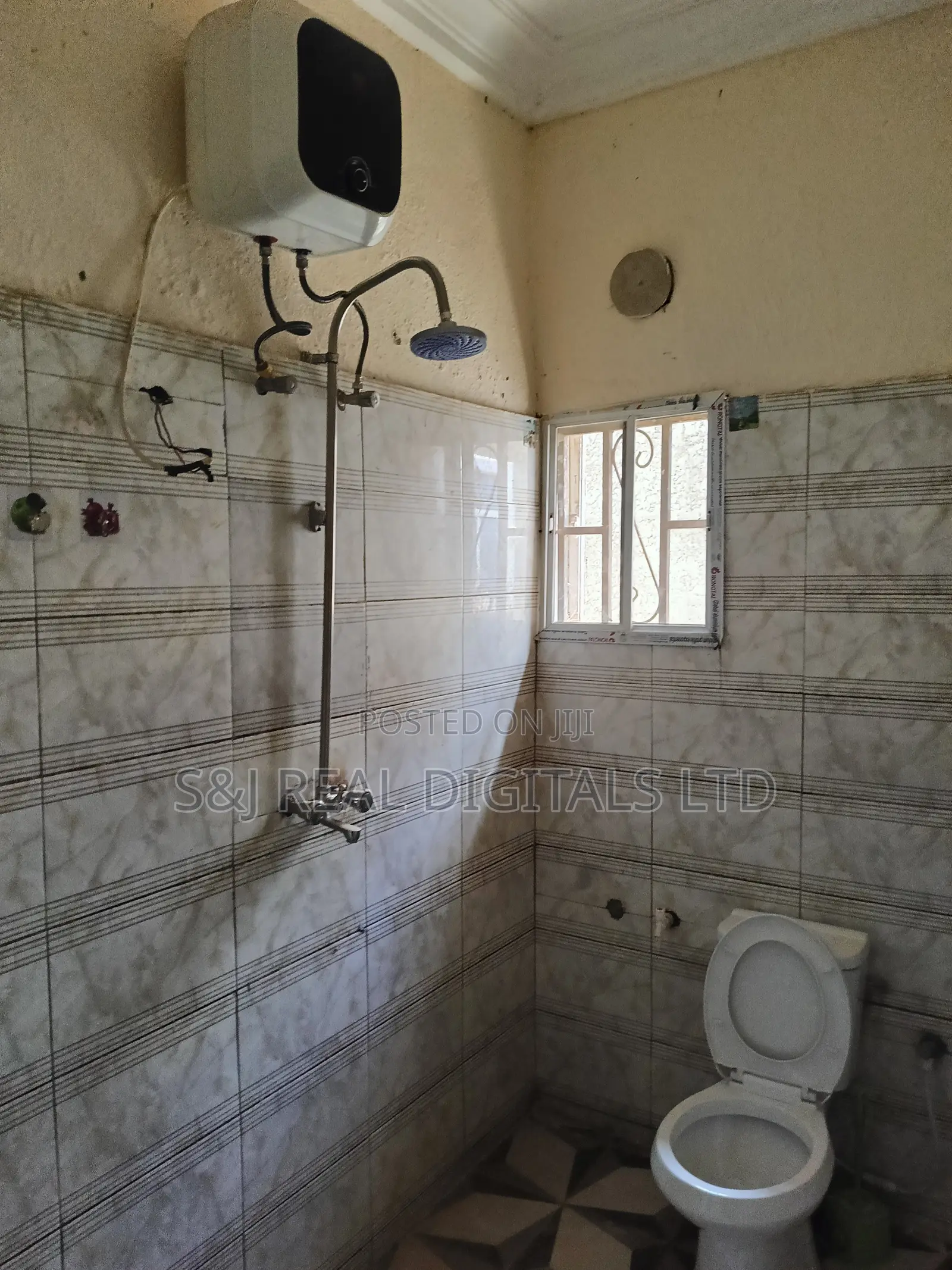 3bdrm Apartment in Kubwa for rent
