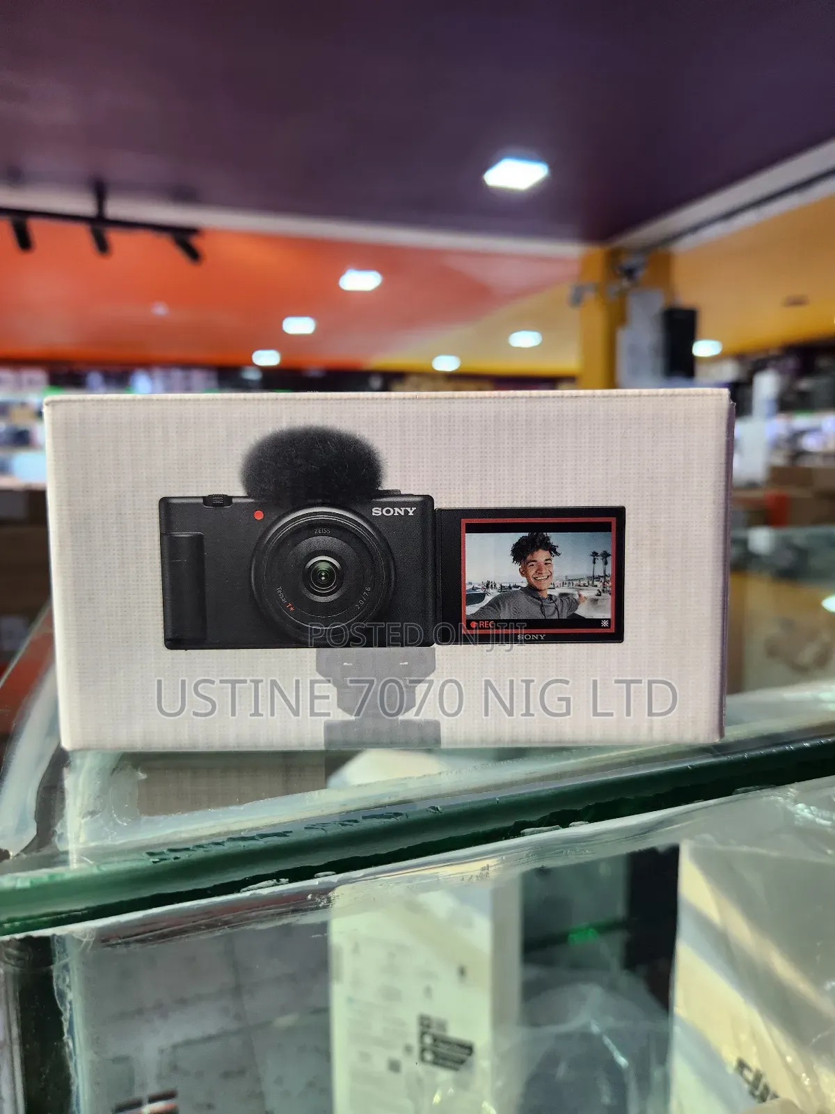 Sony Zv1f Vlogging Camera (New)