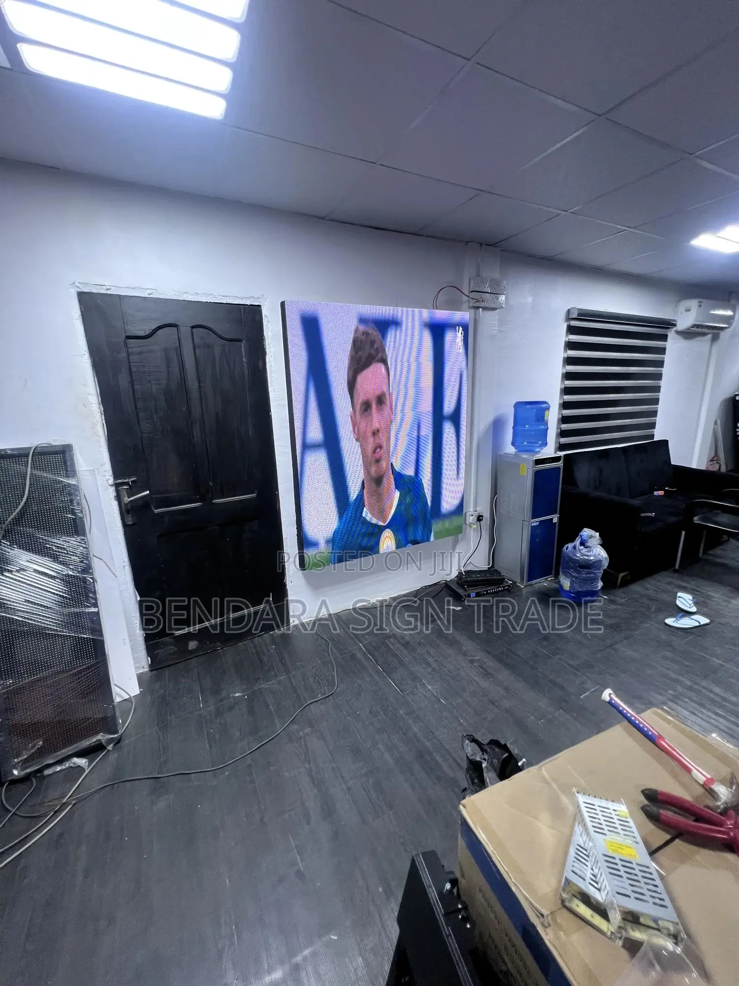 Led Screen Office