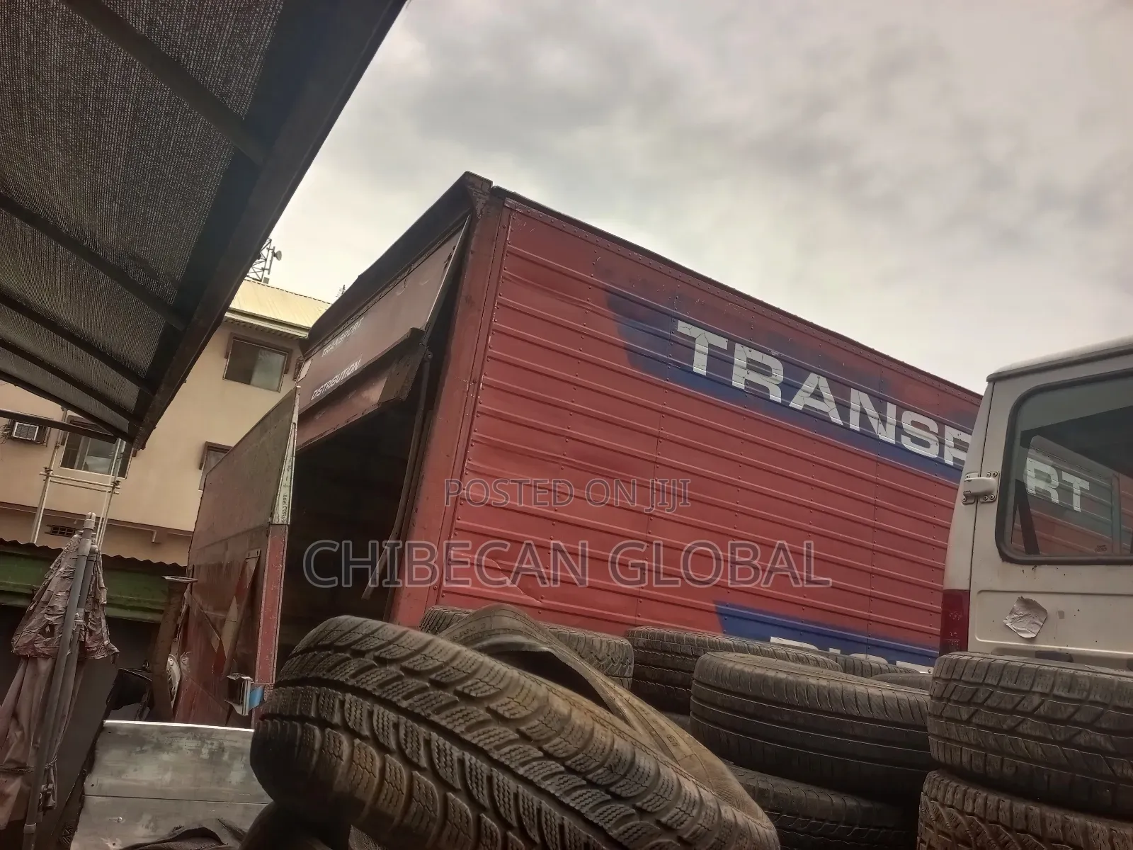 Volvo Fl220 Truck (Foreign Used) 6 Tyres