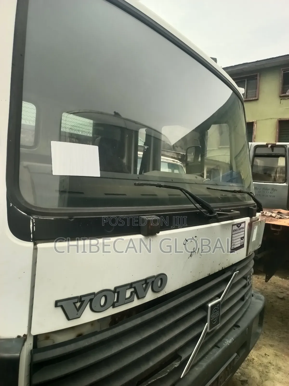 Volvo Fl6 Pick-Up Truck (Foreign Used)