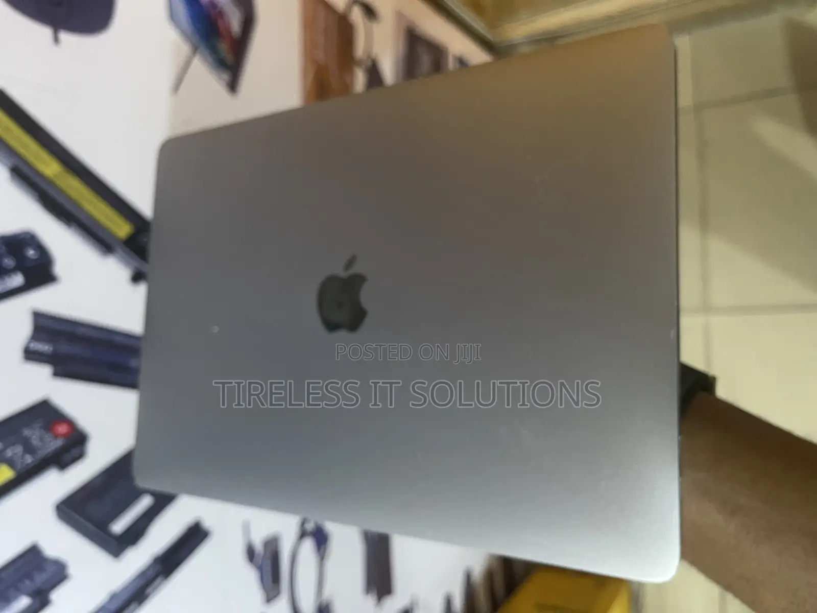 Laptop Apple MacBook Pro 2017 8GB Intel Core i5 SSD 512GB