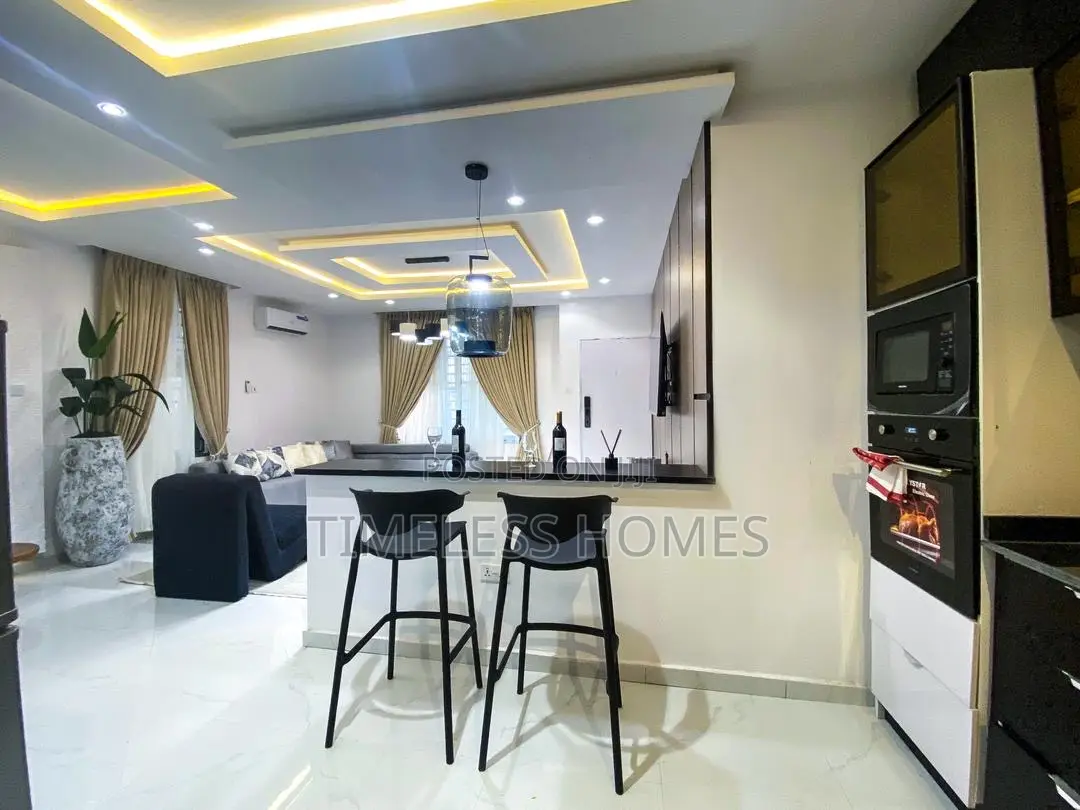 Fresh, Sleek and Luxury 2bedroom Lekki Conservation