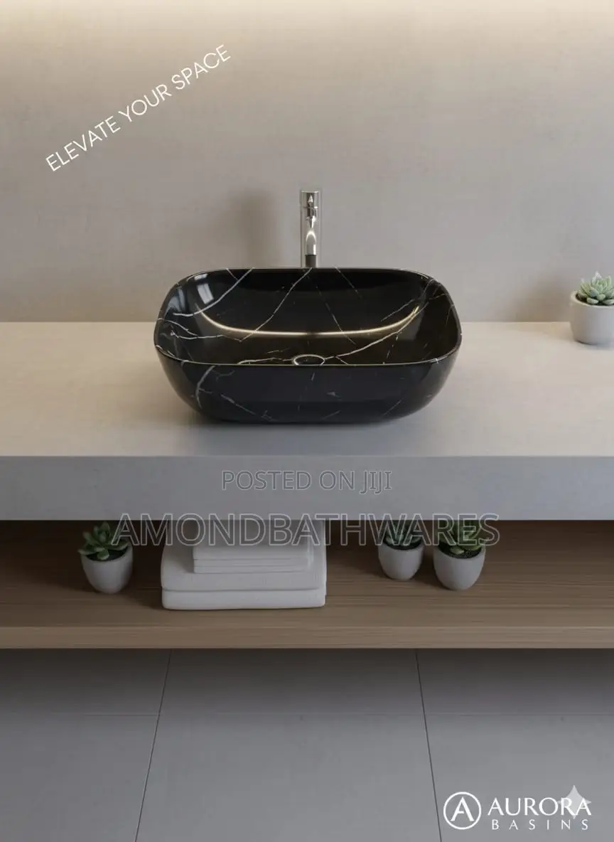 Kalara Glossy Black Countertop Basin