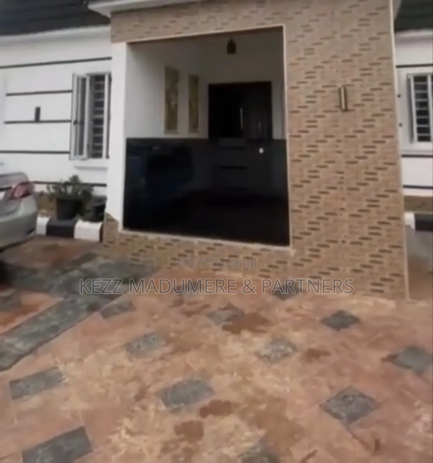 4bdrm Bungalow in Amechi Primary for sale