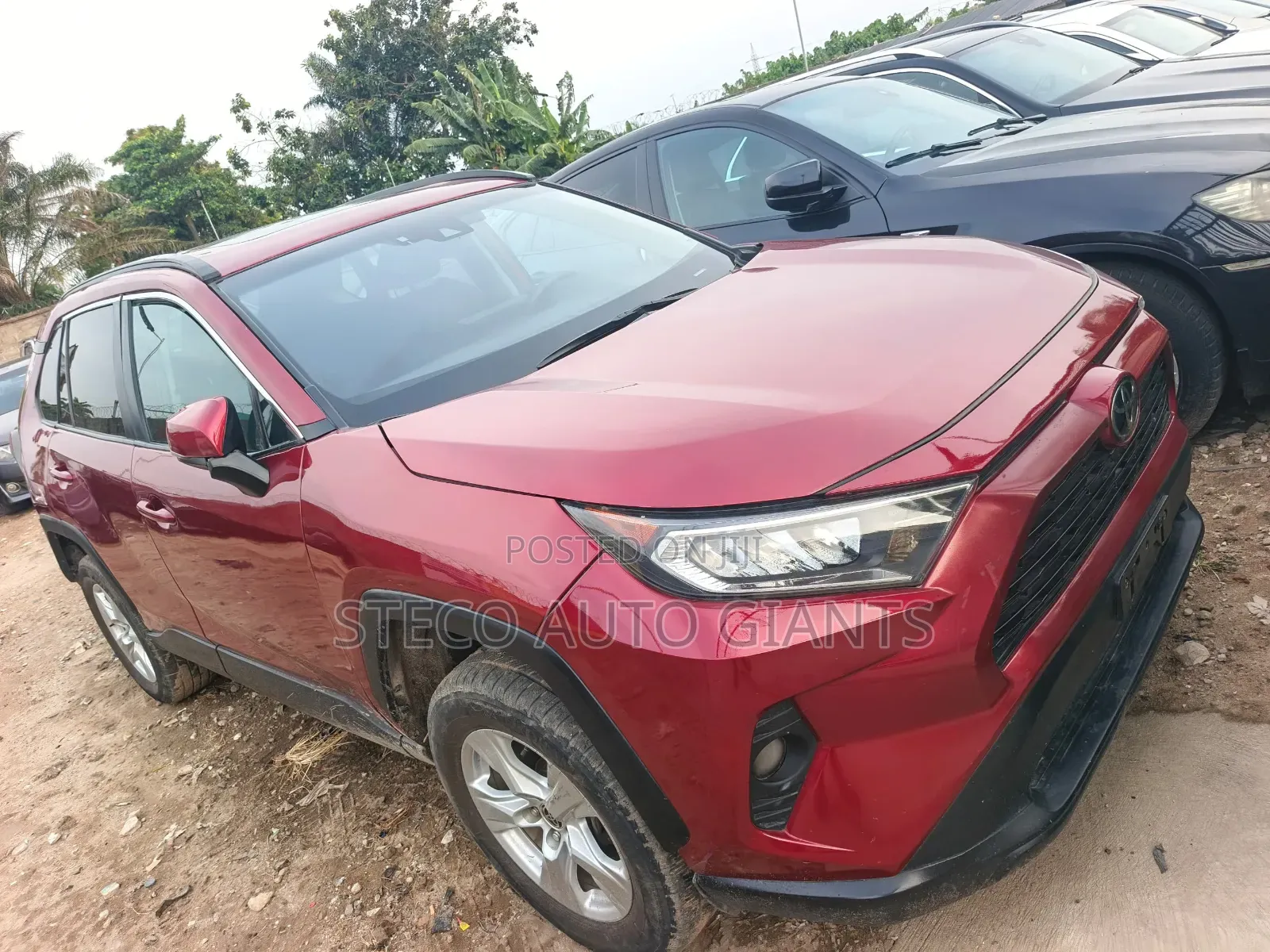 Toyota RAV4 2021 Red
