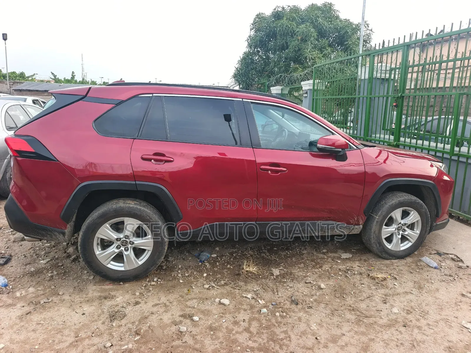Toyota RAV4 2021 Red