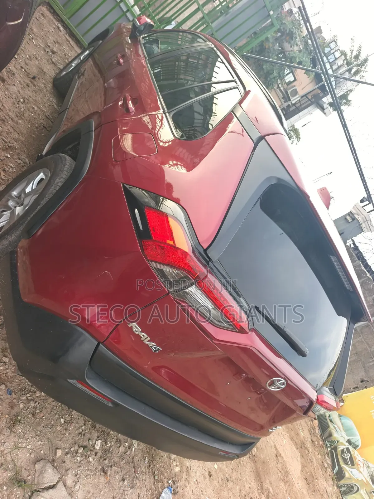 Toyota RAV4 2021 Red